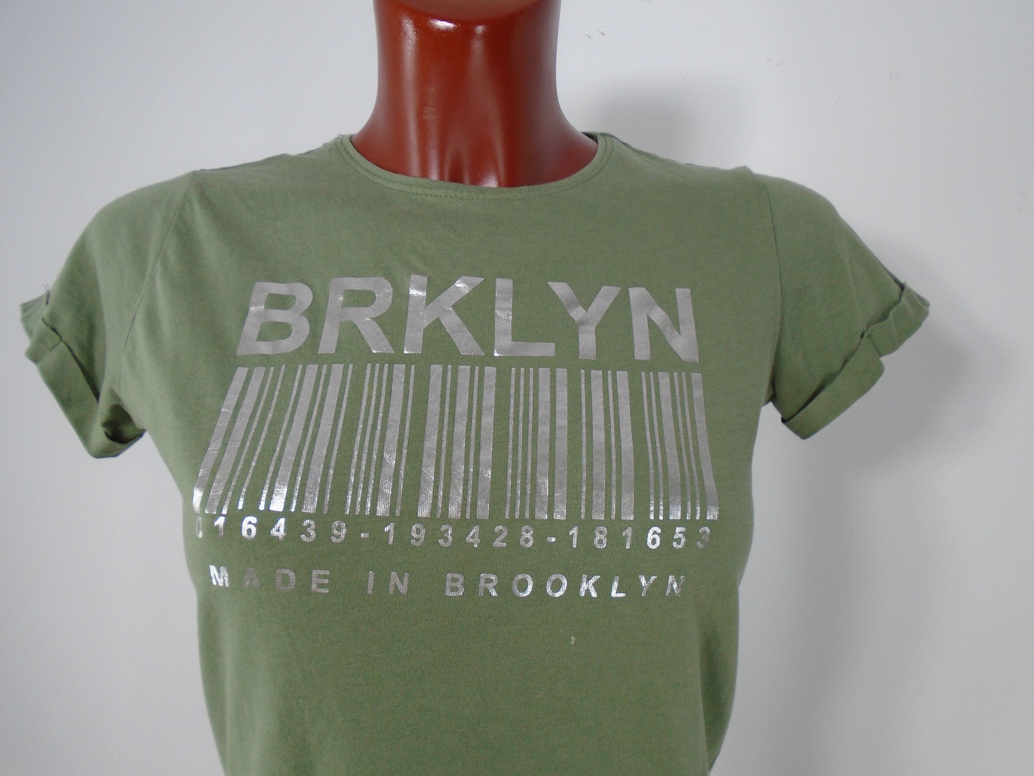 Vintage Women's T-Shirt Primark. Khaki. XS. Size XS / US 0-2 / IT 36-38 - 5 Thumbnail
