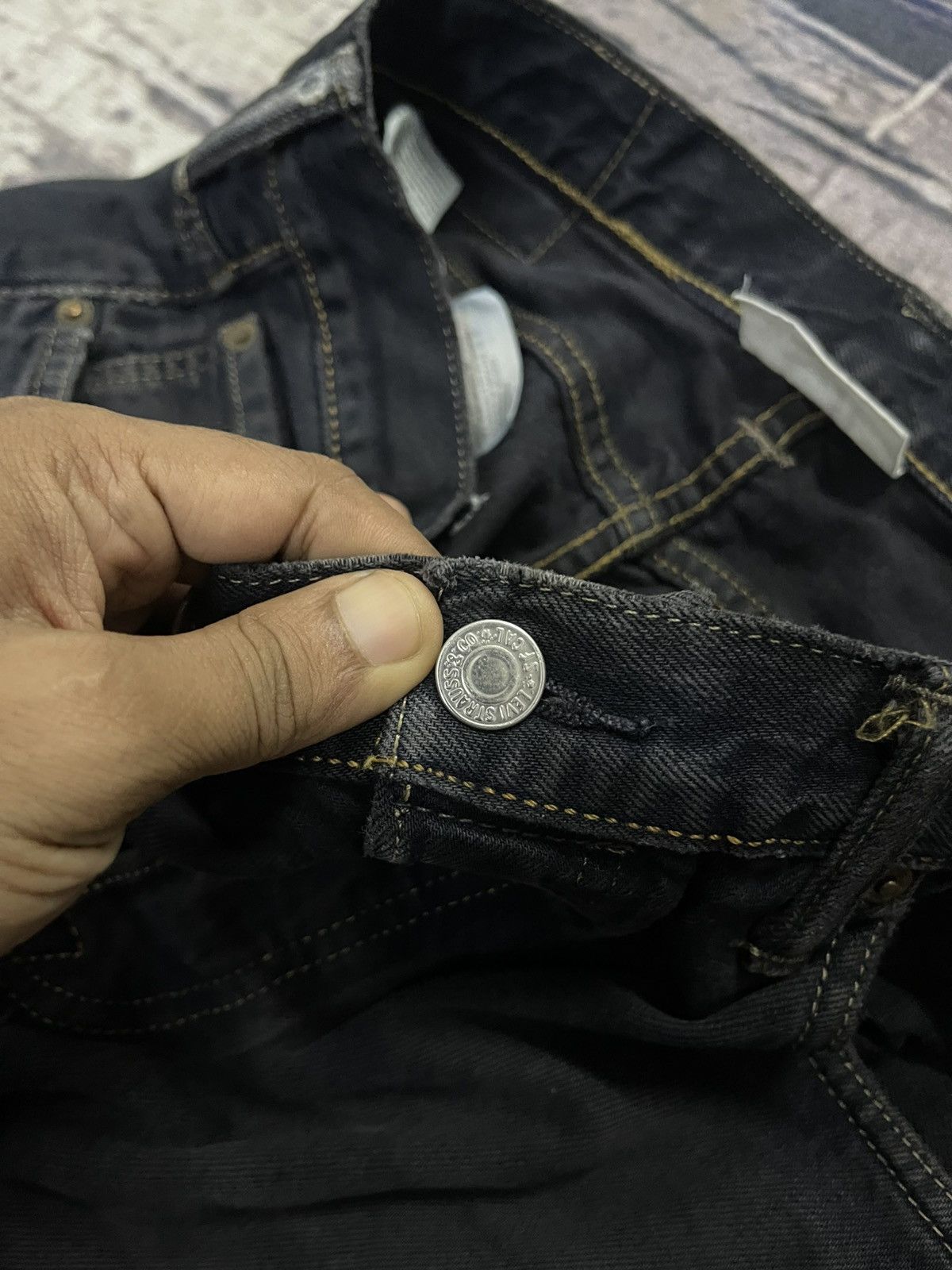 Levi's 2000s LEVIS X BASICKS DENIM BLACK JEANS DISTRESSED Size US 32 / EU 48 - 9 Thumbnail