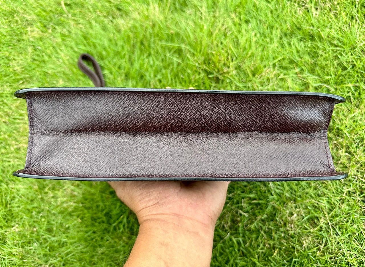 Louis Vuitton Authentic Louis Vuitton Taiga Leather Kourad Clutch Bag Size ONE SIZE - 6 Thumbnail