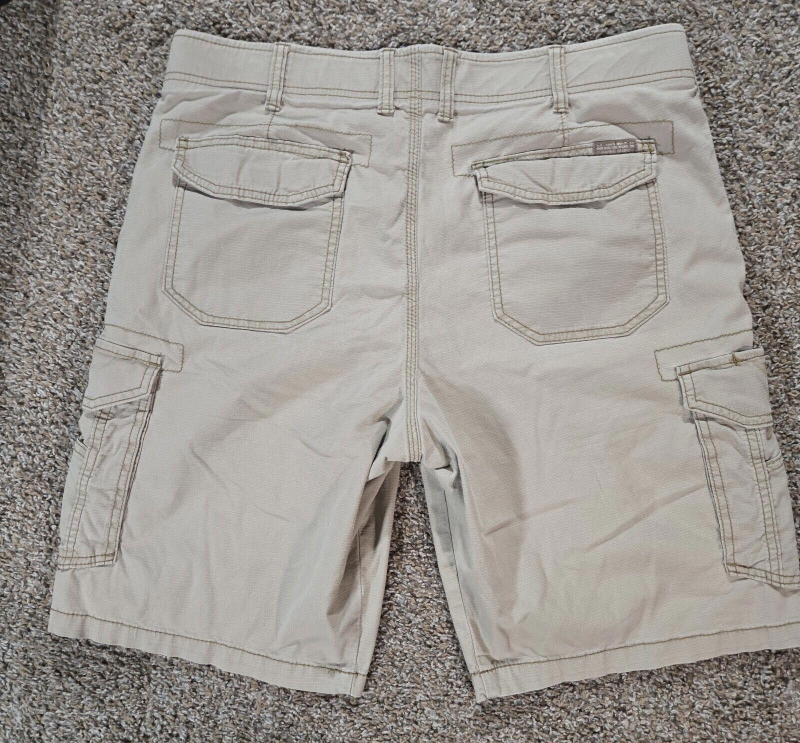 Lee Khaki Lee Extreme Motion Size 34 Cargo Short Size US 34 / EU 50 - 9 Thumbnail