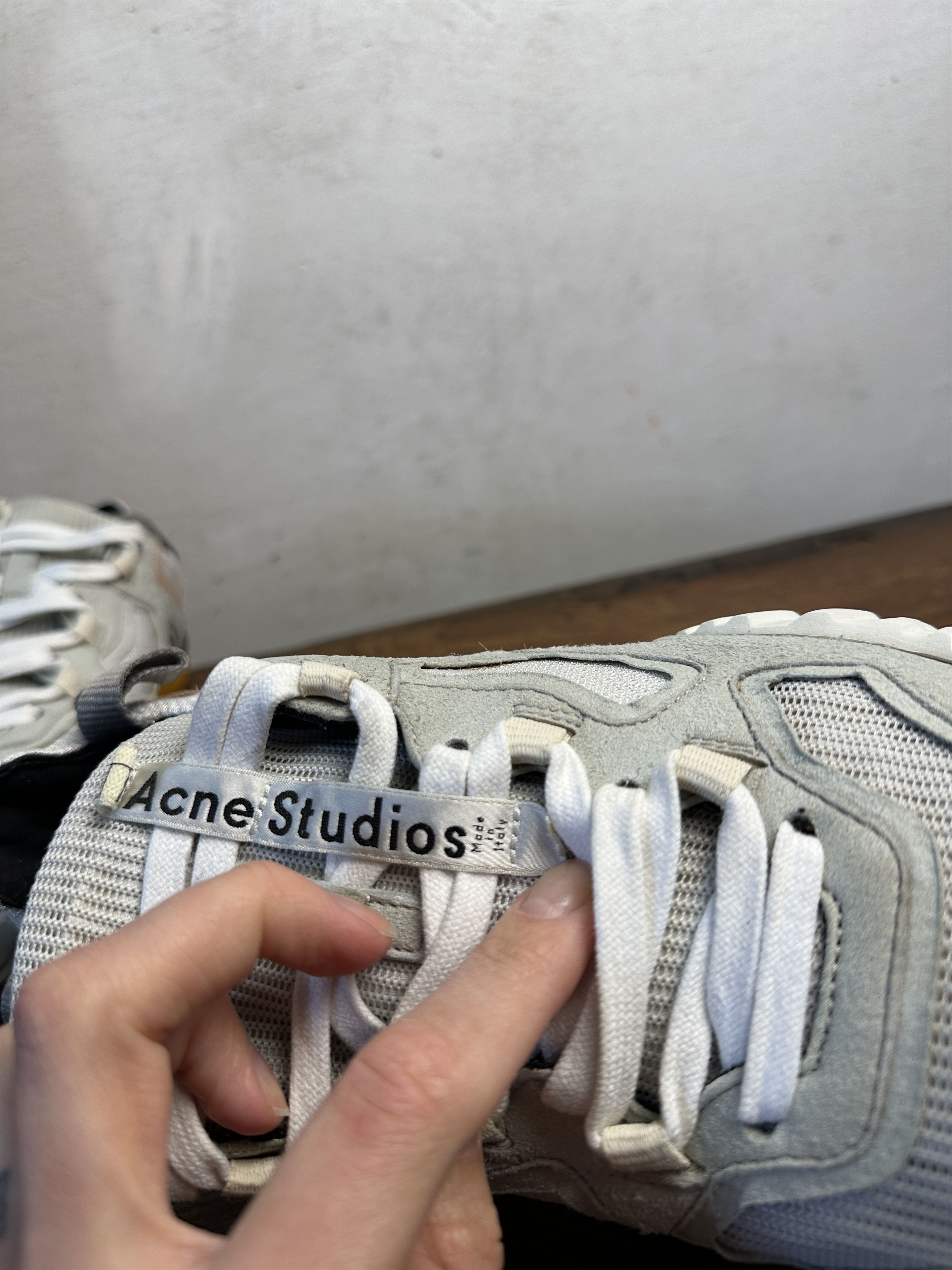 Acne Studios Acne Studios Berun M Sneakers Size US 9 / EU 42 - 12 Thumbnail
