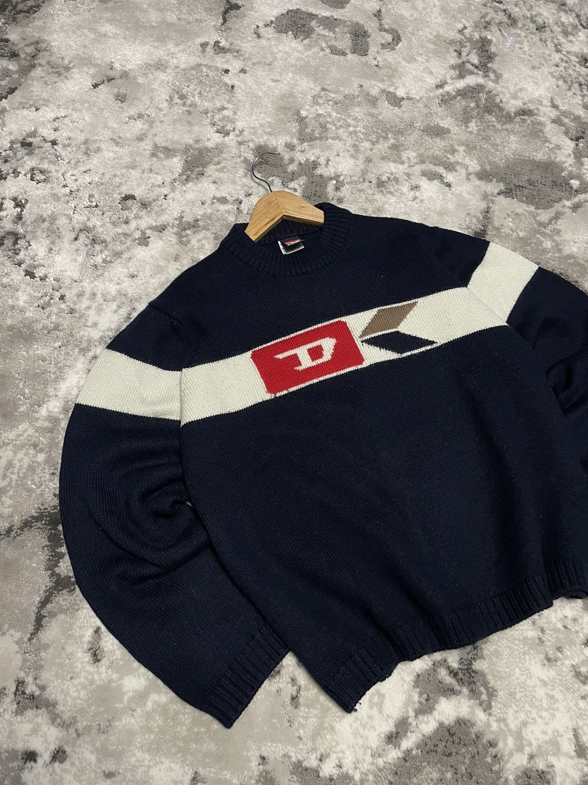 Diesel Rare 🔥 Vintage Diesel D Logo Knit Sweater Jumper Crewneck Size US L / EU 52-54 / 3 - 6 Thumbnail