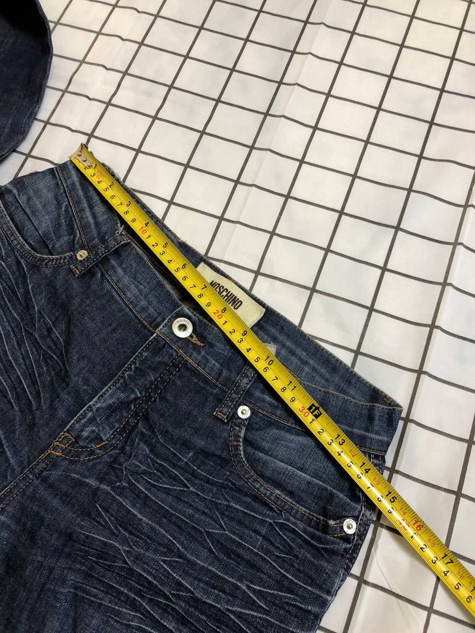 Moschino Vintage Moschino Peace Button Fly Dark Washed Denim Jeans Size 27" / US 4 / IT 40 - 11 Thumbnail
