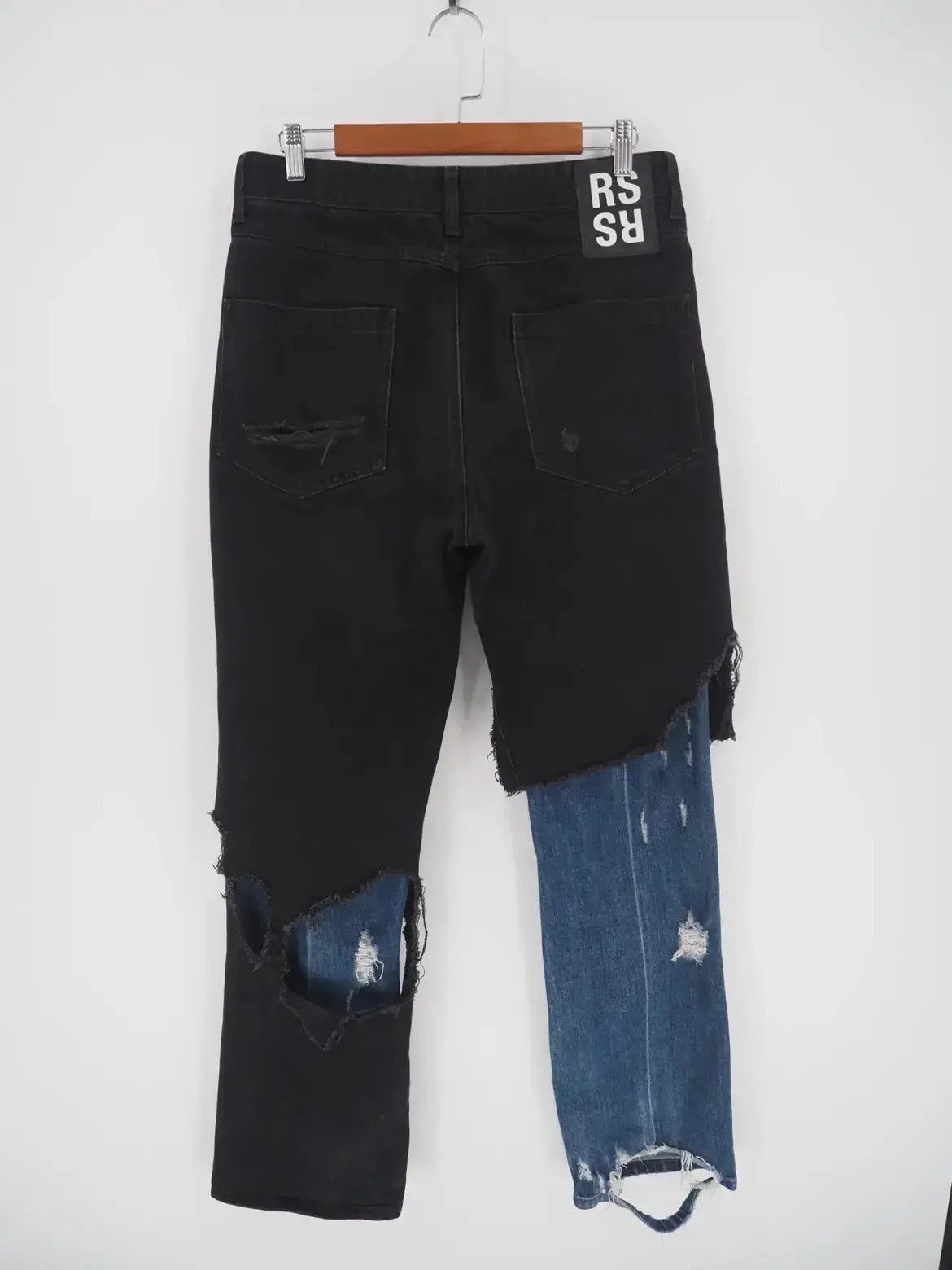 Raf Simons Raf Simons FW19 Distressed Double layer denim-2505 Size US 29 - 2 Thumbnail