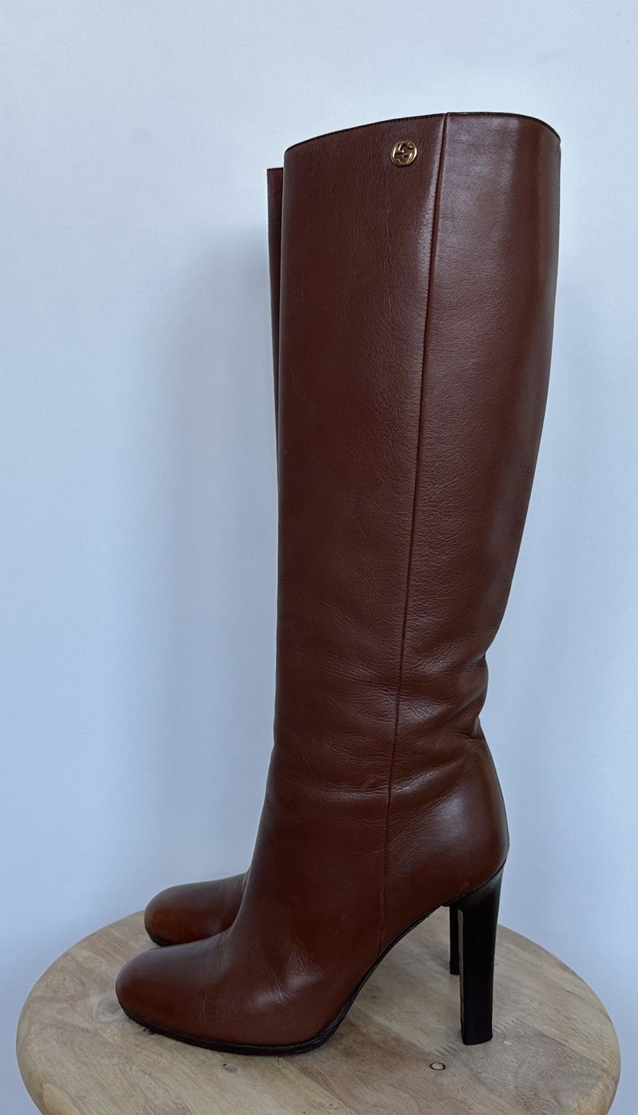 Gucci Gucci Brown Leather Knee High Heeled Boots Metal Logo GG Size US 7 / IT 37 - 2 Thumbnail