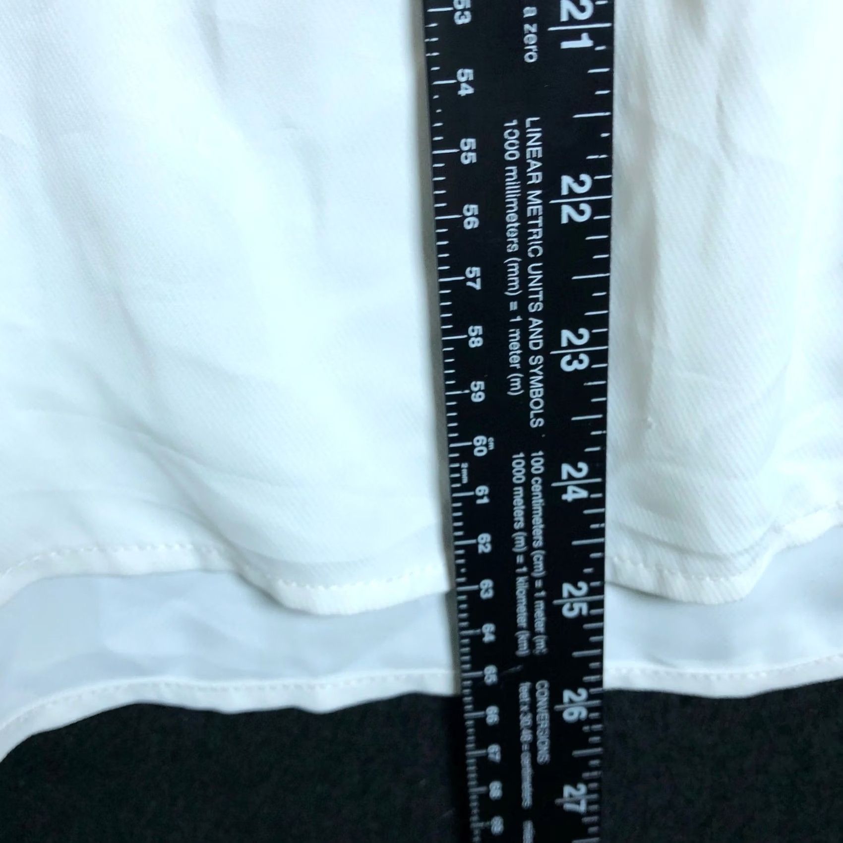 Express Express Blouse White Sheer Long Sleeve Mock Neck 100% Polyester Large Womens Size L / US 10 / IT 46 - 7 Thumbnail