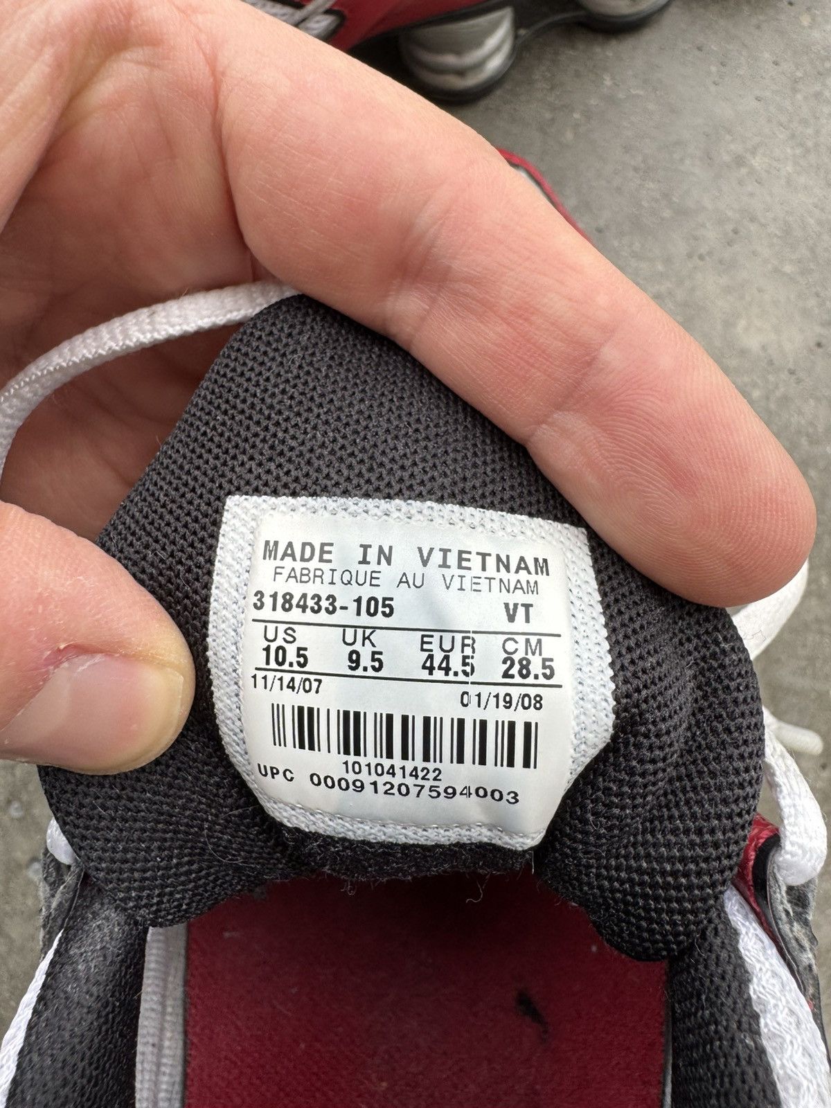 Vintage *VINTAGE* like new- 2008 Nike Shox rare sneakers Size US 10.5 / EU 43-44 - 8 Thumbnail