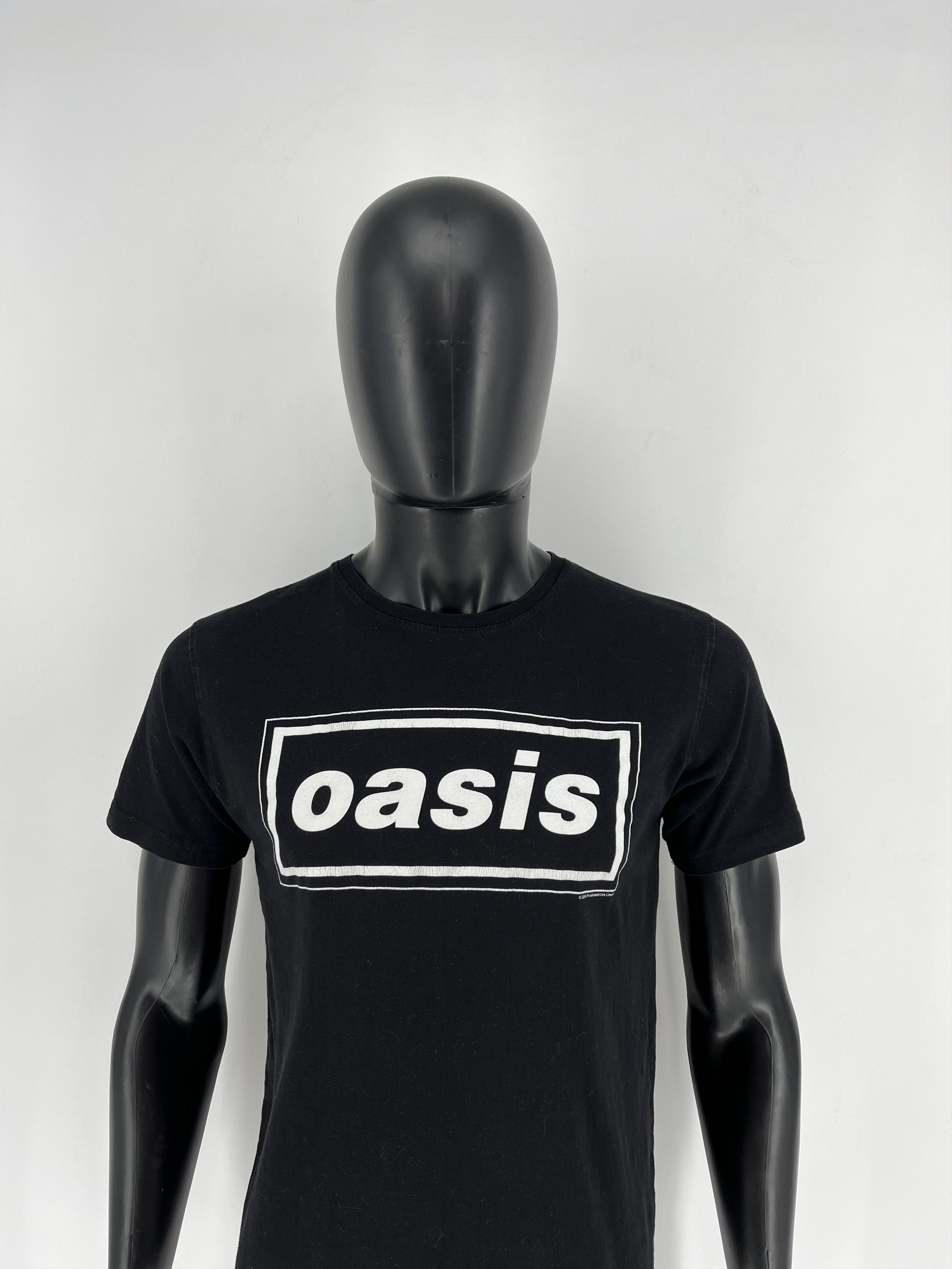 Band Tees × Vintage Vintage Oasis Y2K Box Logo Sky White T Shirt Size US S / EU 44-46 / 1 - 1 Thumbnail