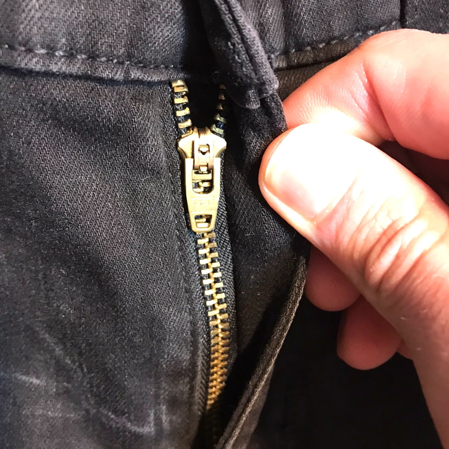 Hudson HUDSON Luna Jeans Womens 27 X 27 Inseam Black Super Skinny Crop Chain Sides Size 27" / US 4 / IT 40 - 4 Thumbnail