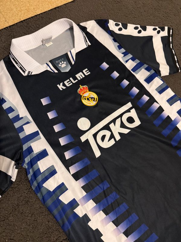 Real Madrid T shirt Jersey vintage Jeka