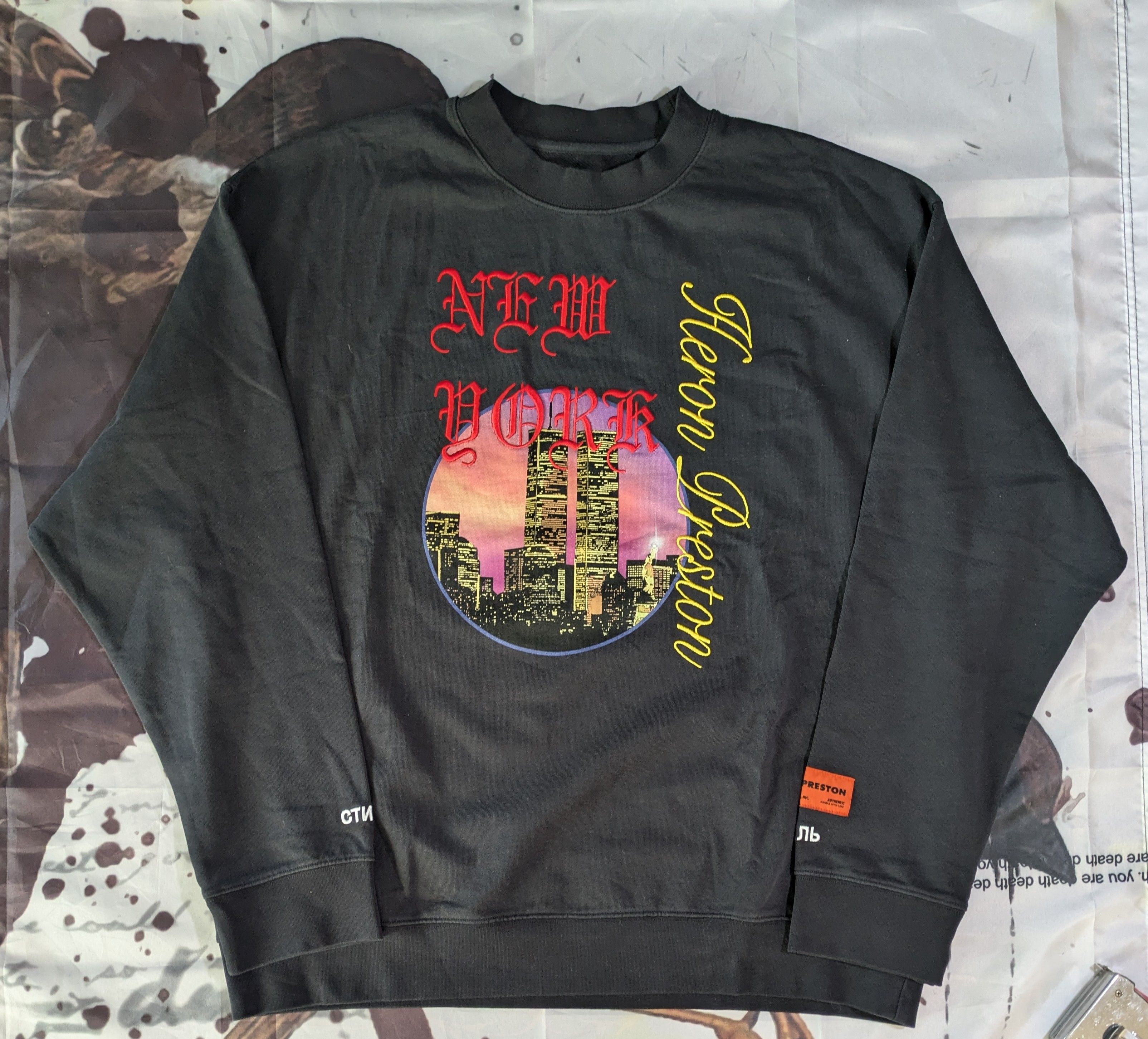 Heron Preston Twin Towers Crewneck Size US L / EU 52-54 / 3 - 1 Thumbnail