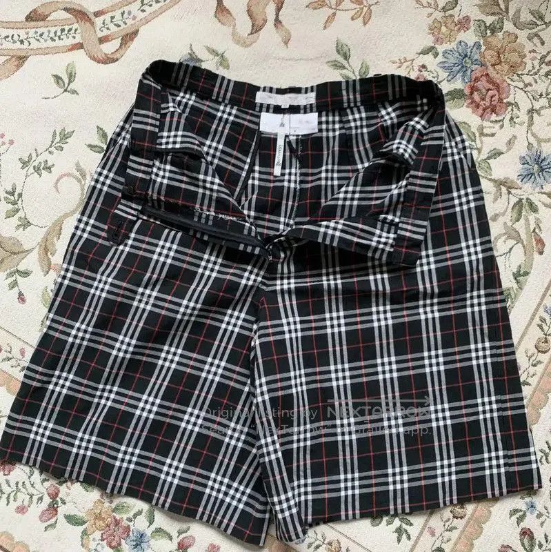 Burberry Burberry Colorful Cotton Check Relaxed Pants. Size 31" - 3 Thumbnail