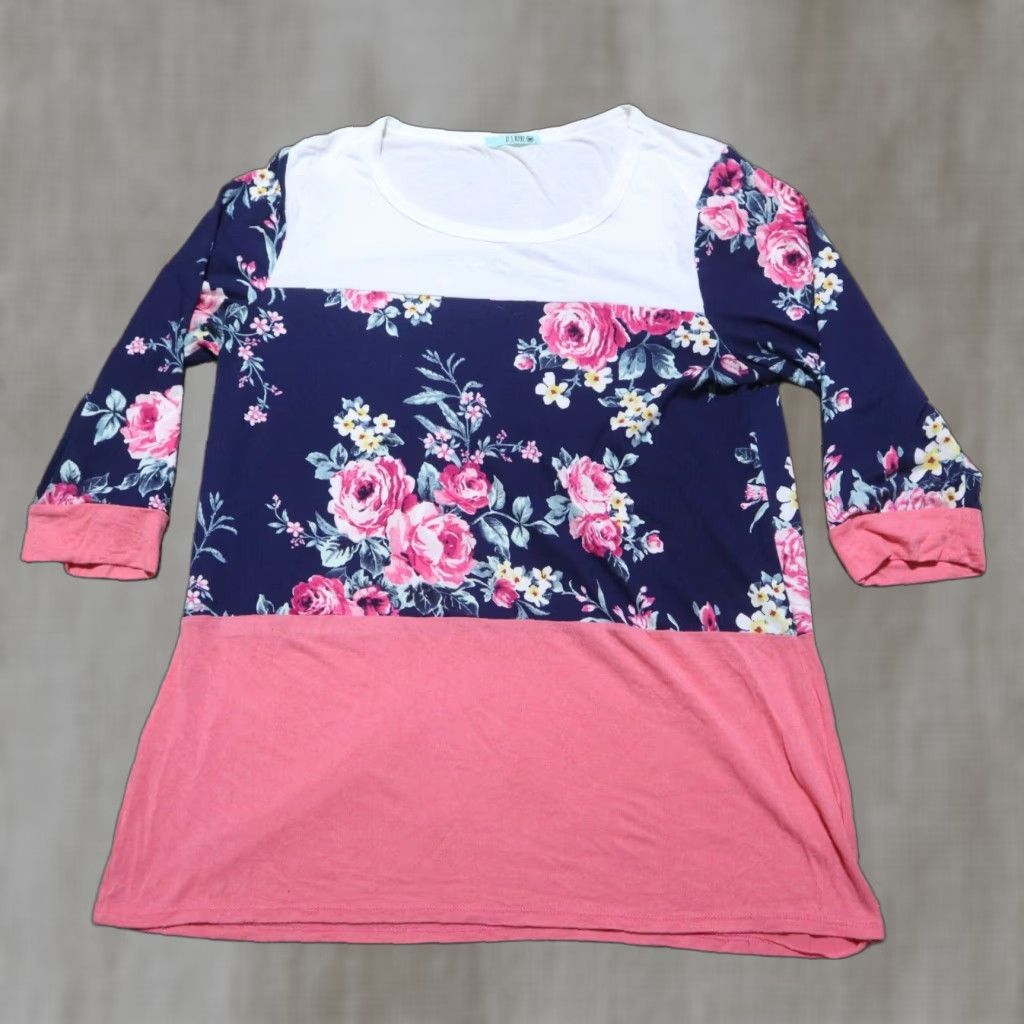 Pinko P.S Kate Shirt Womens Adult Medium Floral Lace Multicolor Pink Blue 90s Flower Short Sleeve Size M / US 6-8 / IT 42-44 - 1 Thumbnail