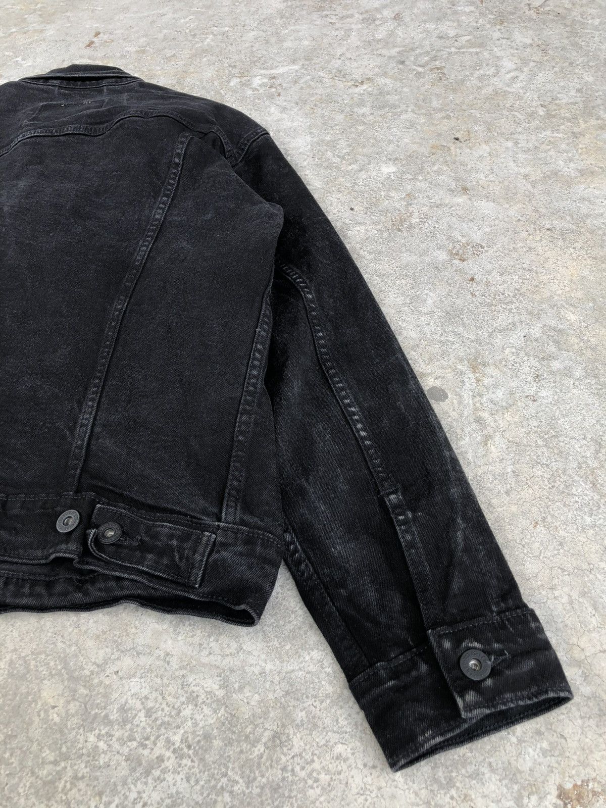 Levi's Y2k Levis Distressed Denim Jacket Size US M / EU 48-50 / 2 - 18 Thumbnail