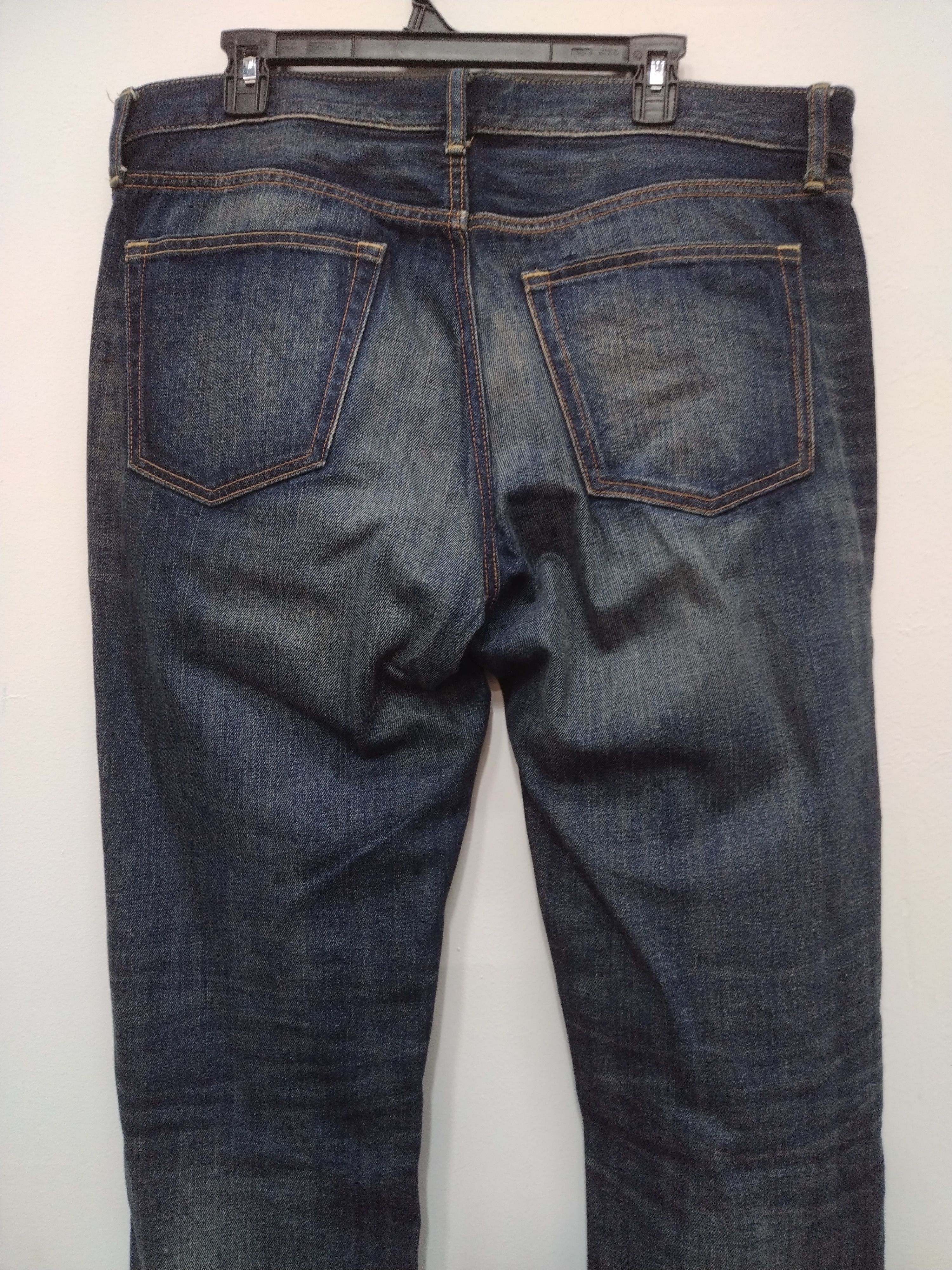 Japanese Brand × Jun Takahashi × Uniqlo Big Size Uniqlo Nice Faded Patina Regular Fit Jeans Size US 40 / EU 56 - 14 Thumbnail