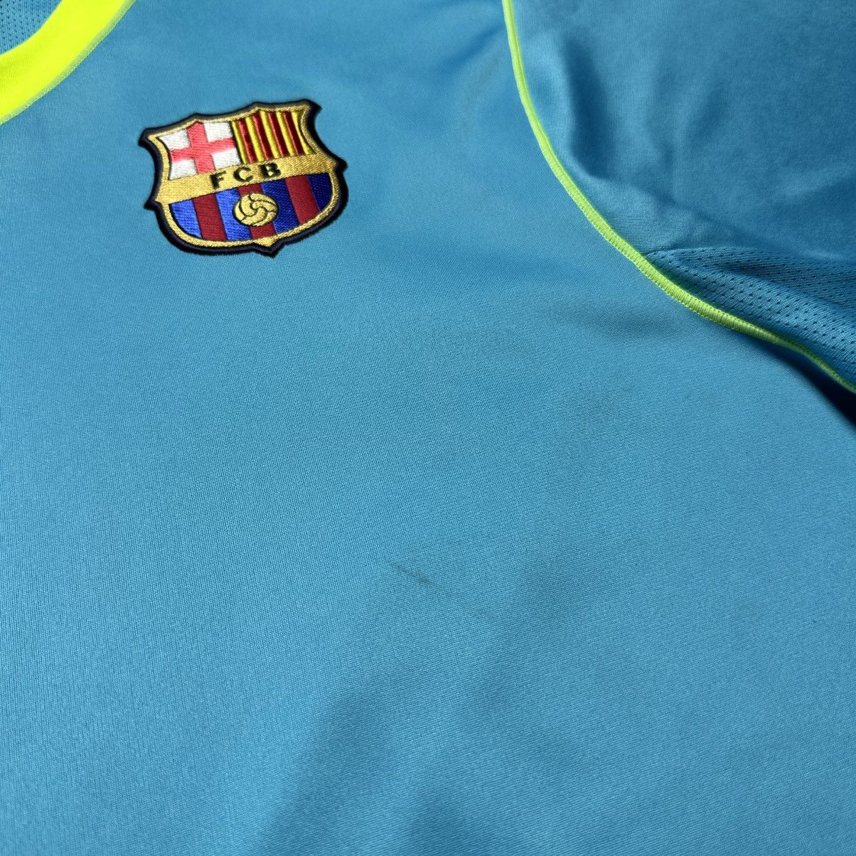 Nike BARCELONA NIKE 2007/2008 FOOTBALL SOCCER TRAINING JERSEY Size US L / EU 52-54 / 3 - 6 Thumbnail