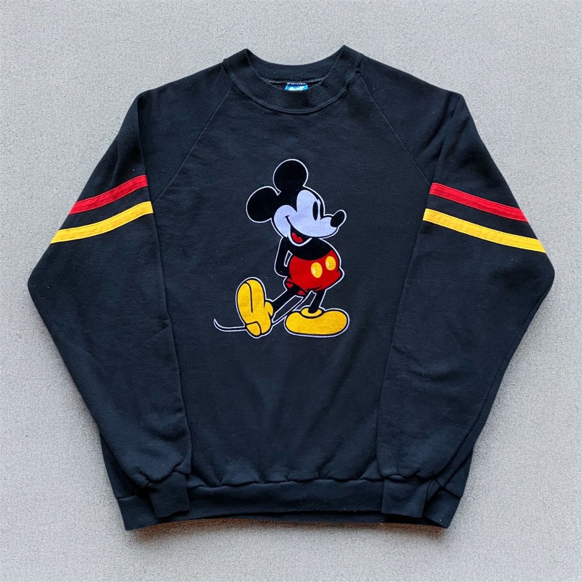 Disney Disney Mickey Mouse Vintage 80s Crewneck Sweatshirt USA Size US XL / EU 56 / 4 - 4 Thumbnail