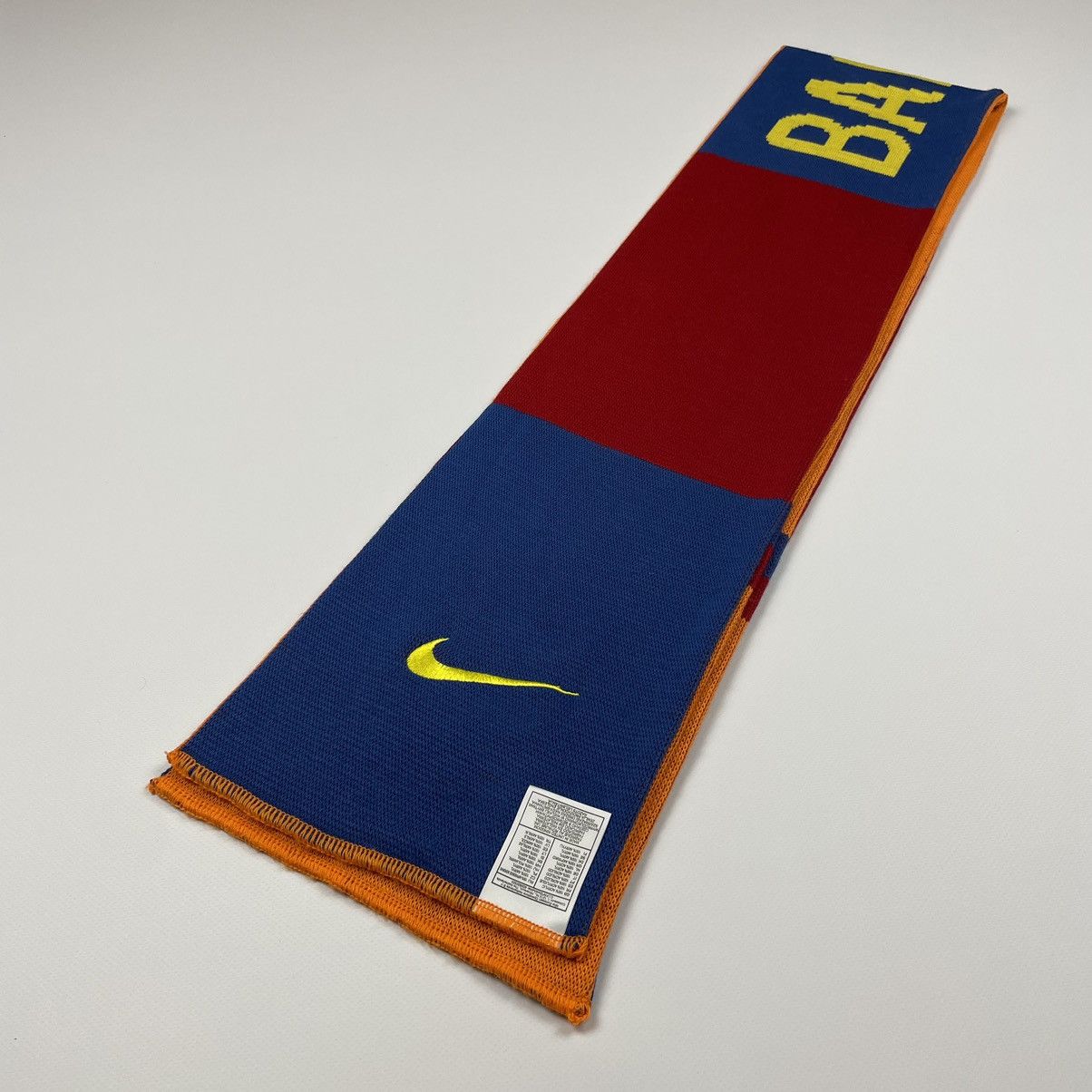 Nike Vintage Nike FC Barcelona Barca Scarf Size ONE SIZE - 5 Thumbnail