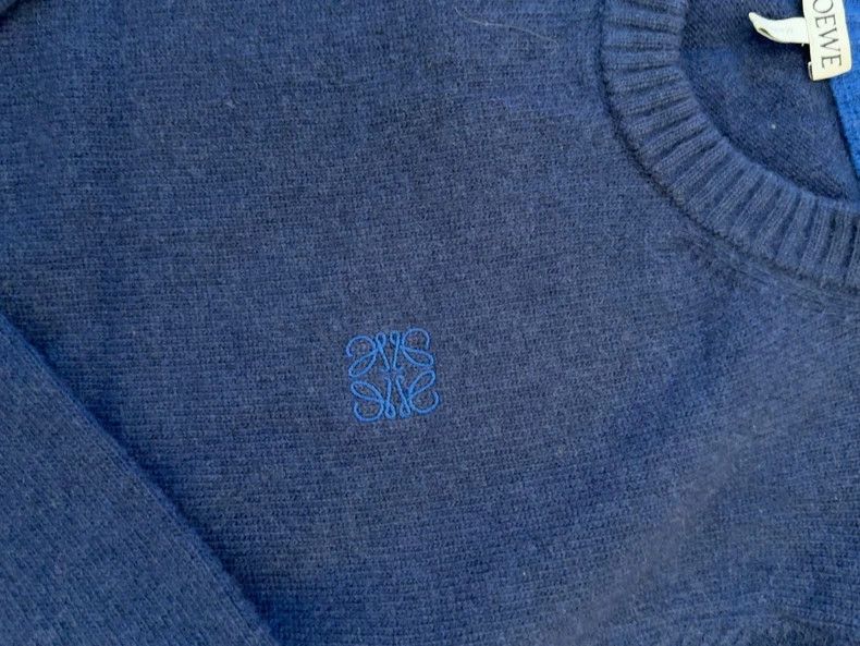Loewe Loewe Embroidered logo wool sweater Size XS / US 0-2 / IT 36-38 - 2 Thumbnail