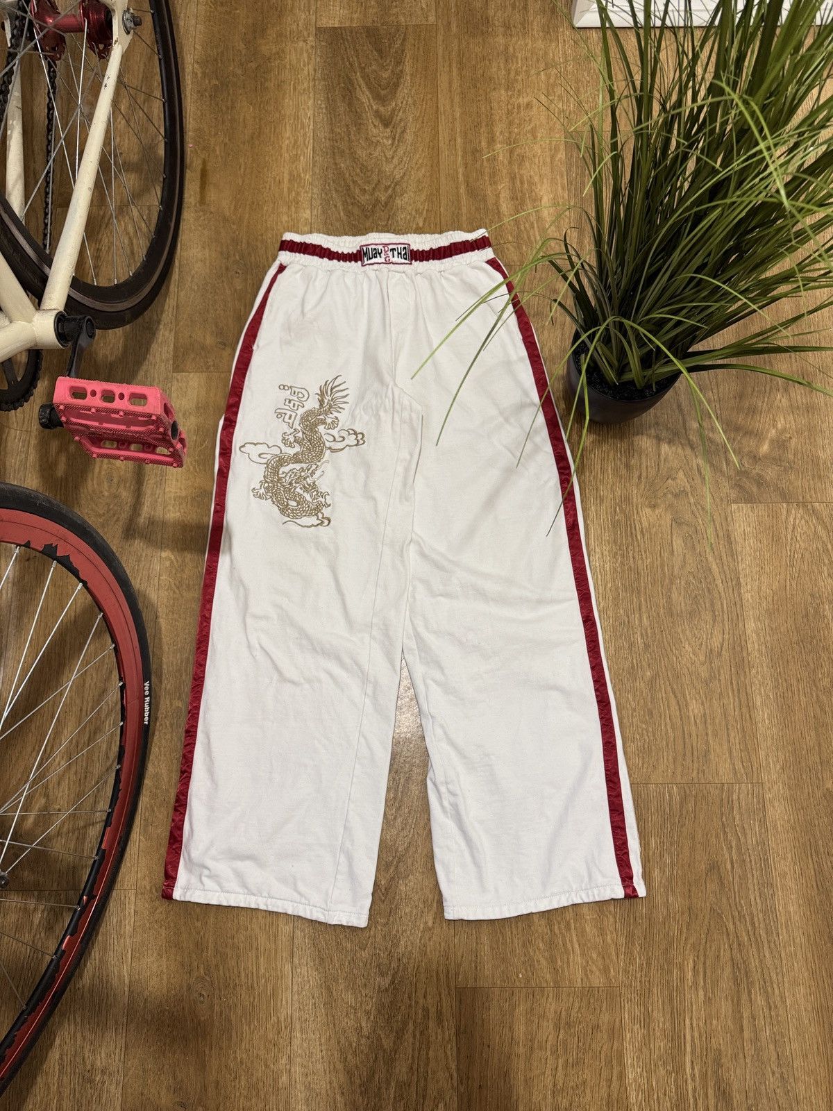 Dolce & Gabbana VINTAGE DOLCE&GABBANA MUAYTHAI 2000s PANTS Size 26" / US 2 / IT 38 - 1 Thumbnail