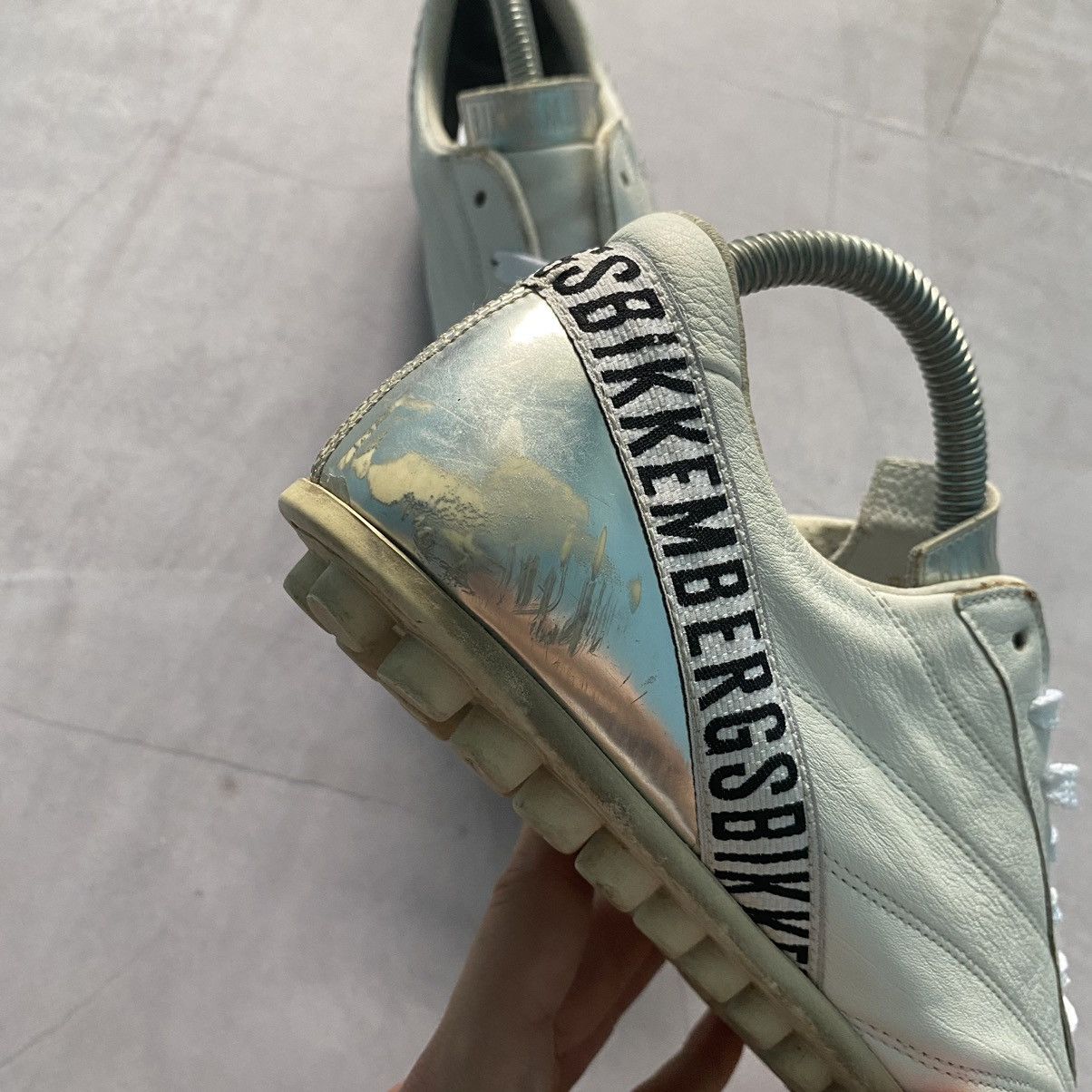 Dirk Bikkembergs Archive Dirk Bikkembergs Vintage White Balenciaga Style Size US 6 / EU 39 - 11 Thumbnail