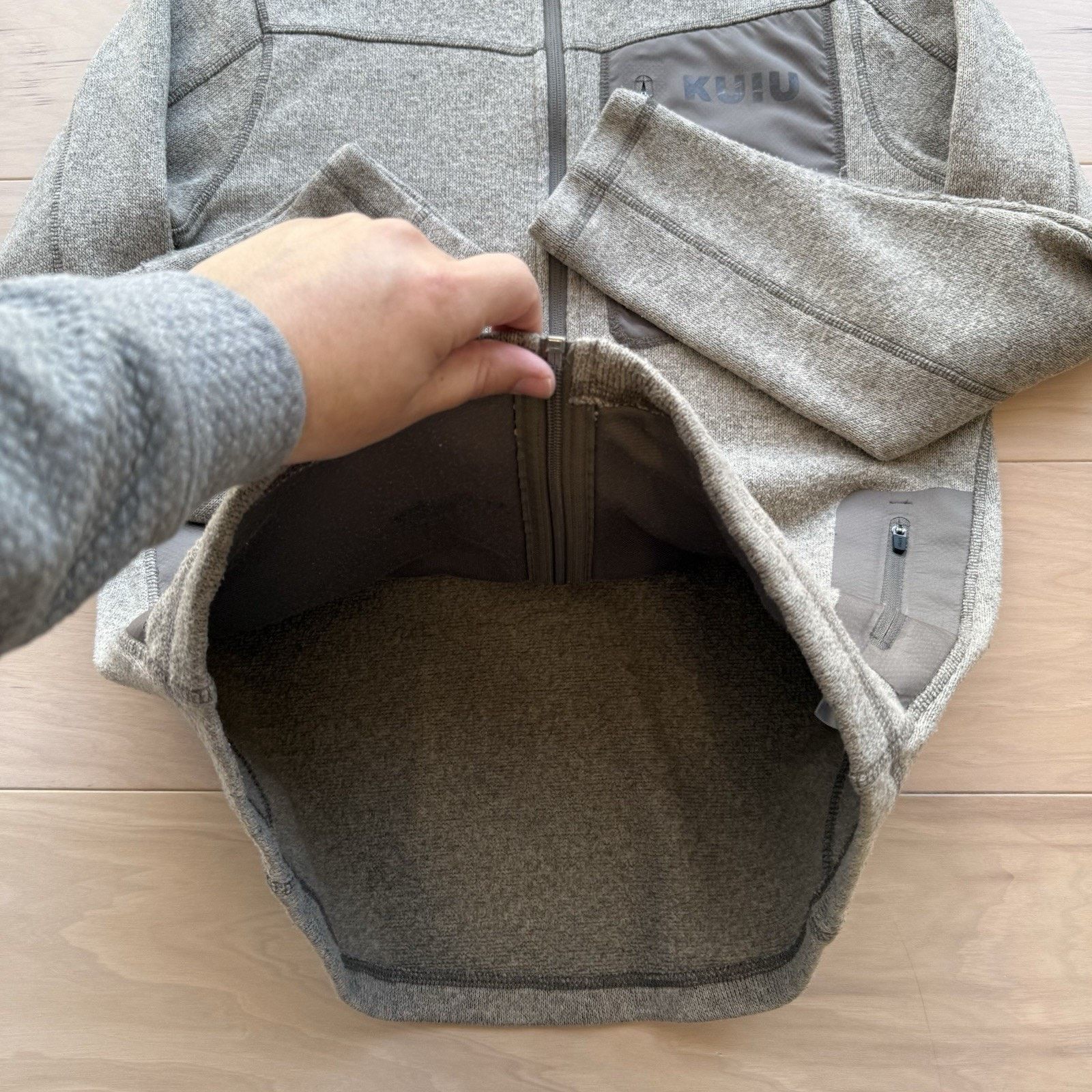 Other Kuiu Base Camp Jacket Medium Brown Full Zip Fleece Hunting Size US M / EU 48-50 / 2 - 6 Thumbnail