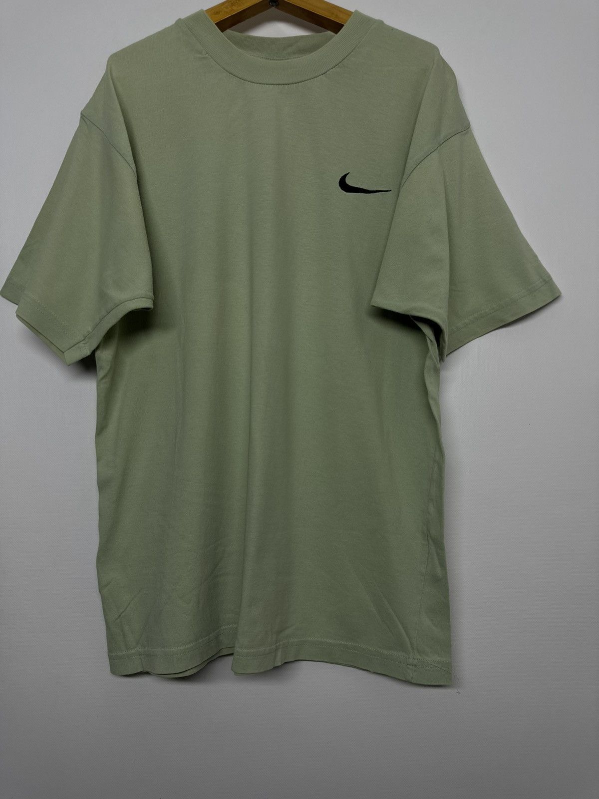 Nike Vintage Nike Swoosh Green T-Shirt 90’s Size US S / EU 44-46 / 1 - 7 Thumbnail