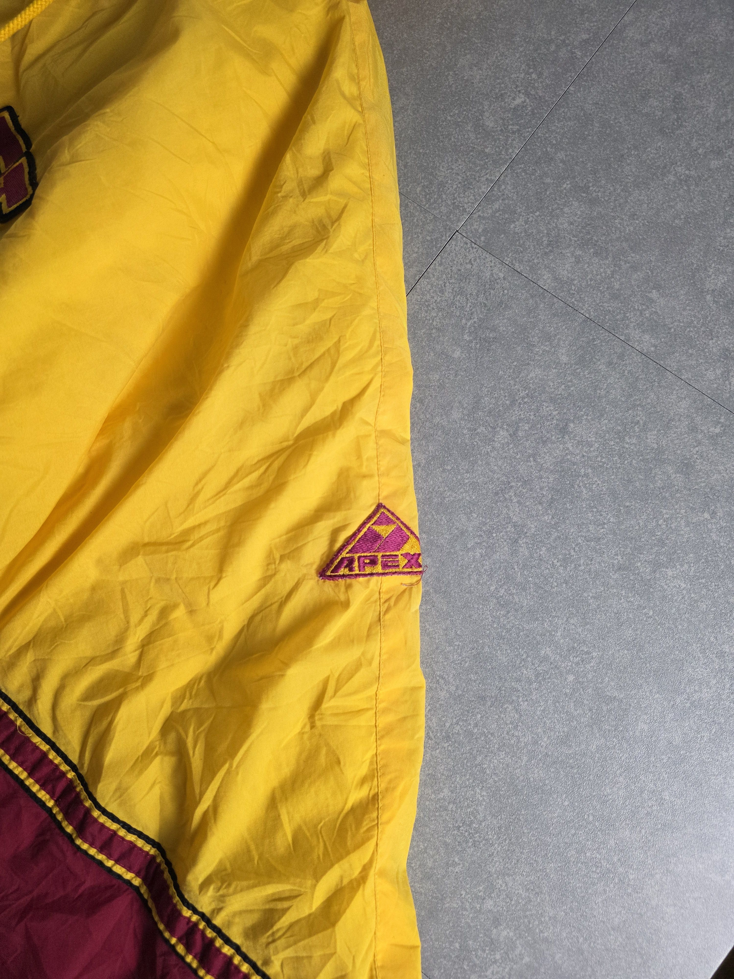 Apex One Vintage Apex One Minnesota Golden Gophers NCAA Jacket 90s Size US XL / EU 56 / 4 - 4 Thumbnail
