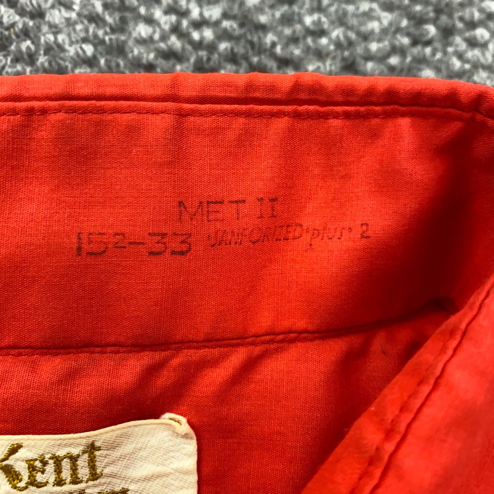 Arrow arrow Kent Collection Mett II Shirt Mens Large Red Long Sleeve Button Up 70s Size US L / EU 52-54 / 3 - 5 Thumbnail