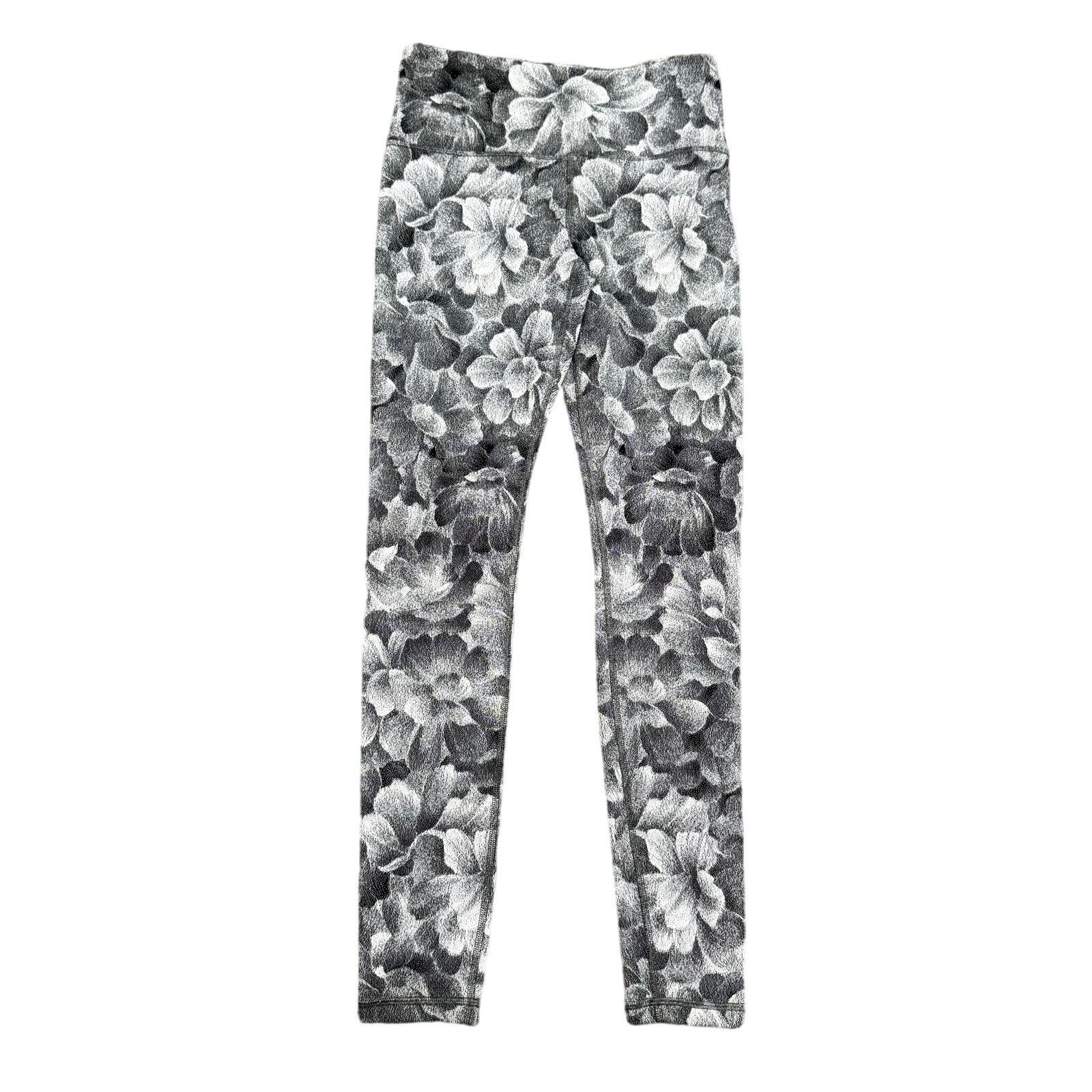 Athleta Athleta Elation Textured Tight in Chakra Floral, Size S Tall Size 26" / US 2 / IT 38 - 2 Thumbnail