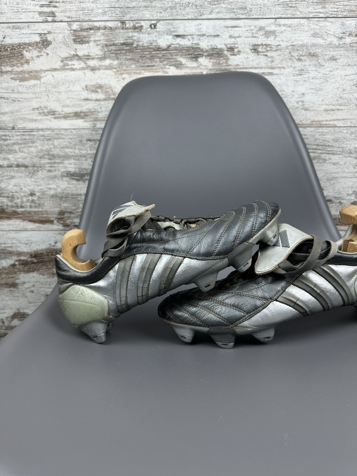 Adidas Mens Vintage Adidas Predator soccer boots sneakers rare Size US 9 / EU 42 - 4 Thumbnail