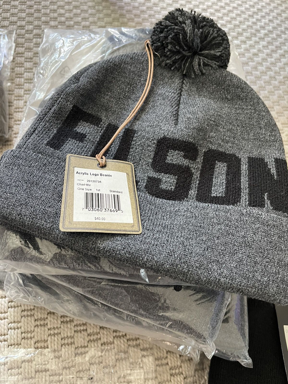 Filson Filson men’s logo beanies Grey one size NWT Size ONE SIZE - 9 Thumbnail