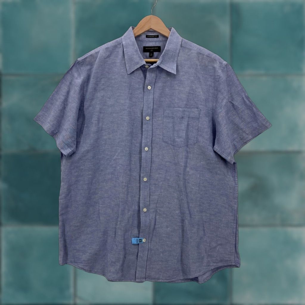 Banana Republic Banana Republic Shirt Mens XL Linen Blend Short Sleeve Button Up Standard Fit Blue Chambray Slub Pattern Beach Nautical Preppy Size US XL / EU 56 / 4 - 1 Thumbnail