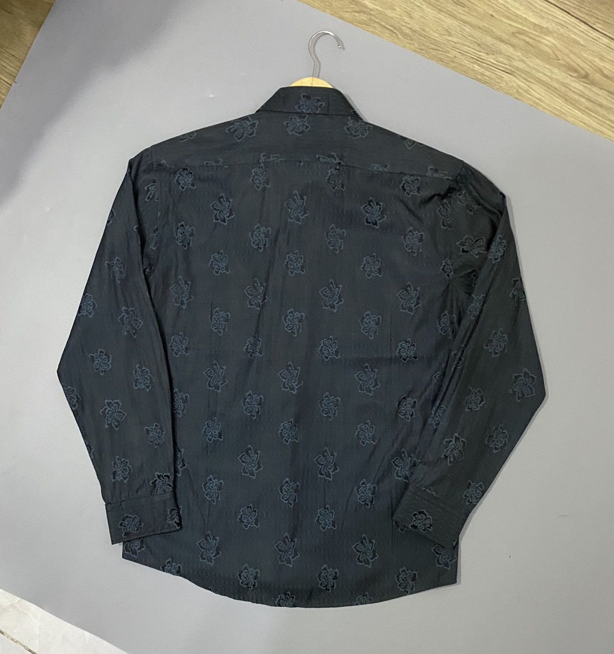 Balenciaga 💥Floral💥Balenciaga Shirt Buttons Up Size US L / EU 52-54 / 3 - 15 Thumbnail