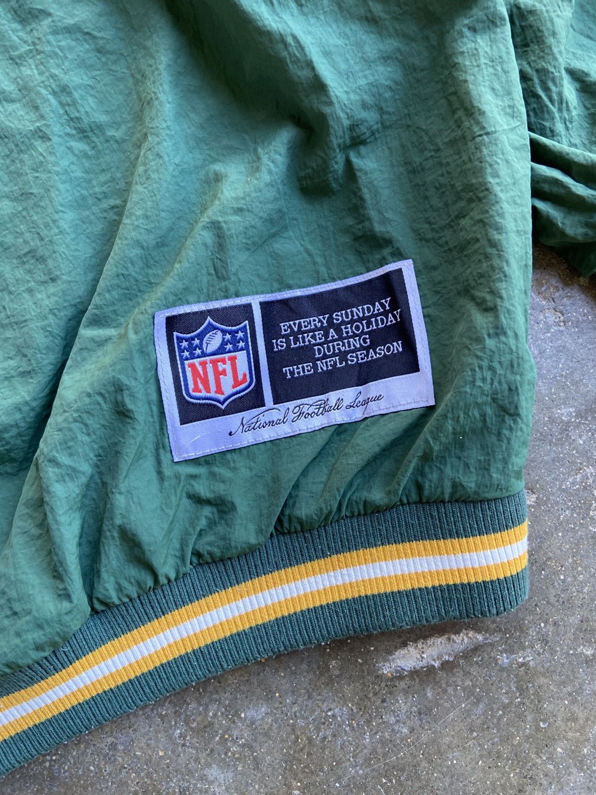 NFL VINTAGE Y2K GREENBAY PACKERS PULLOVER Size US M / EU 48-50 / 2 - 2 Thumbnail