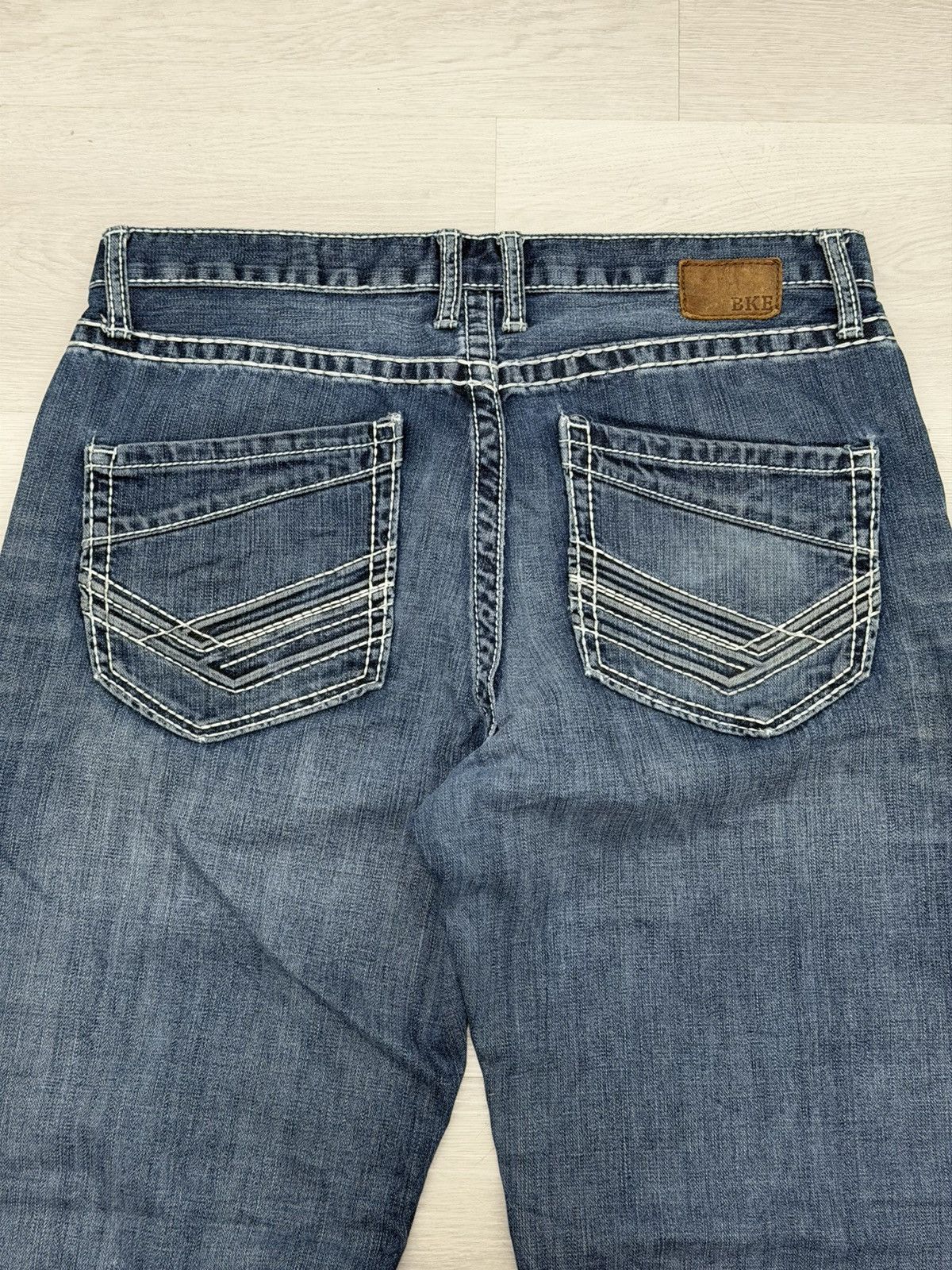 BKE Y2K BKE Tyler Jeans Size 34R Relaxed Washed Distressed Denim Size US 34 / EU 50 - 3 Thumbnail