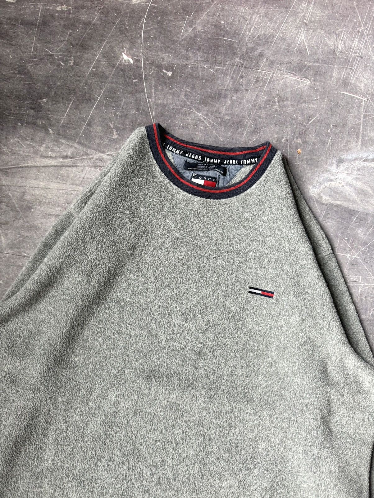 Tommy Hilfiger Vintage Y2K Tommy Jeans Fleece Sweatshirt (XL) Size US XL / EU 56 / 4 - 3 Thumbnail