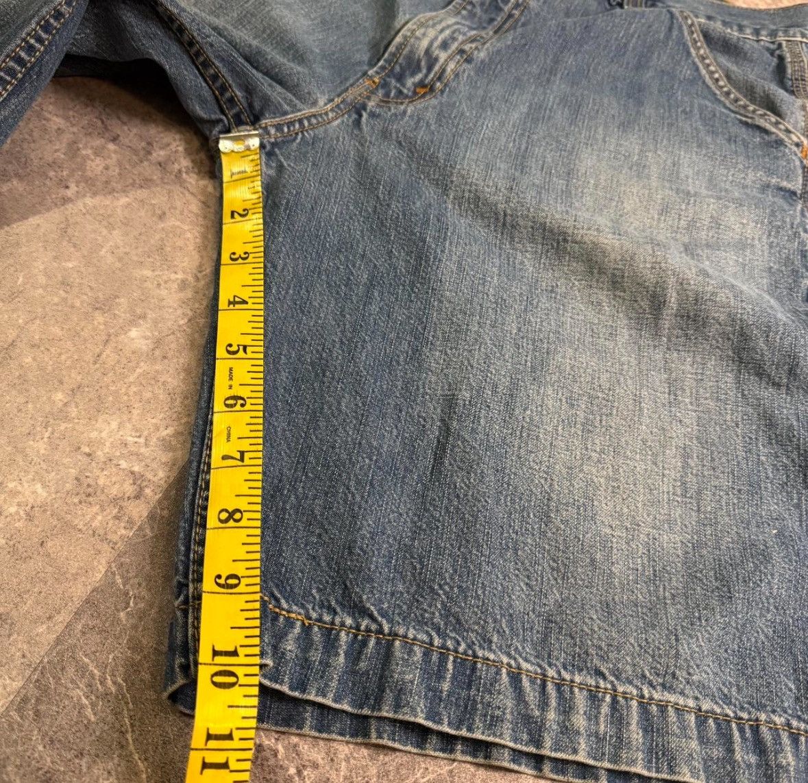 Levi's Vintage Clothing Vintage 90s Levis Carpenter Red Tab Cut Off Denim Shorts Size US 36 / EU 52 - 6 Thumbnail