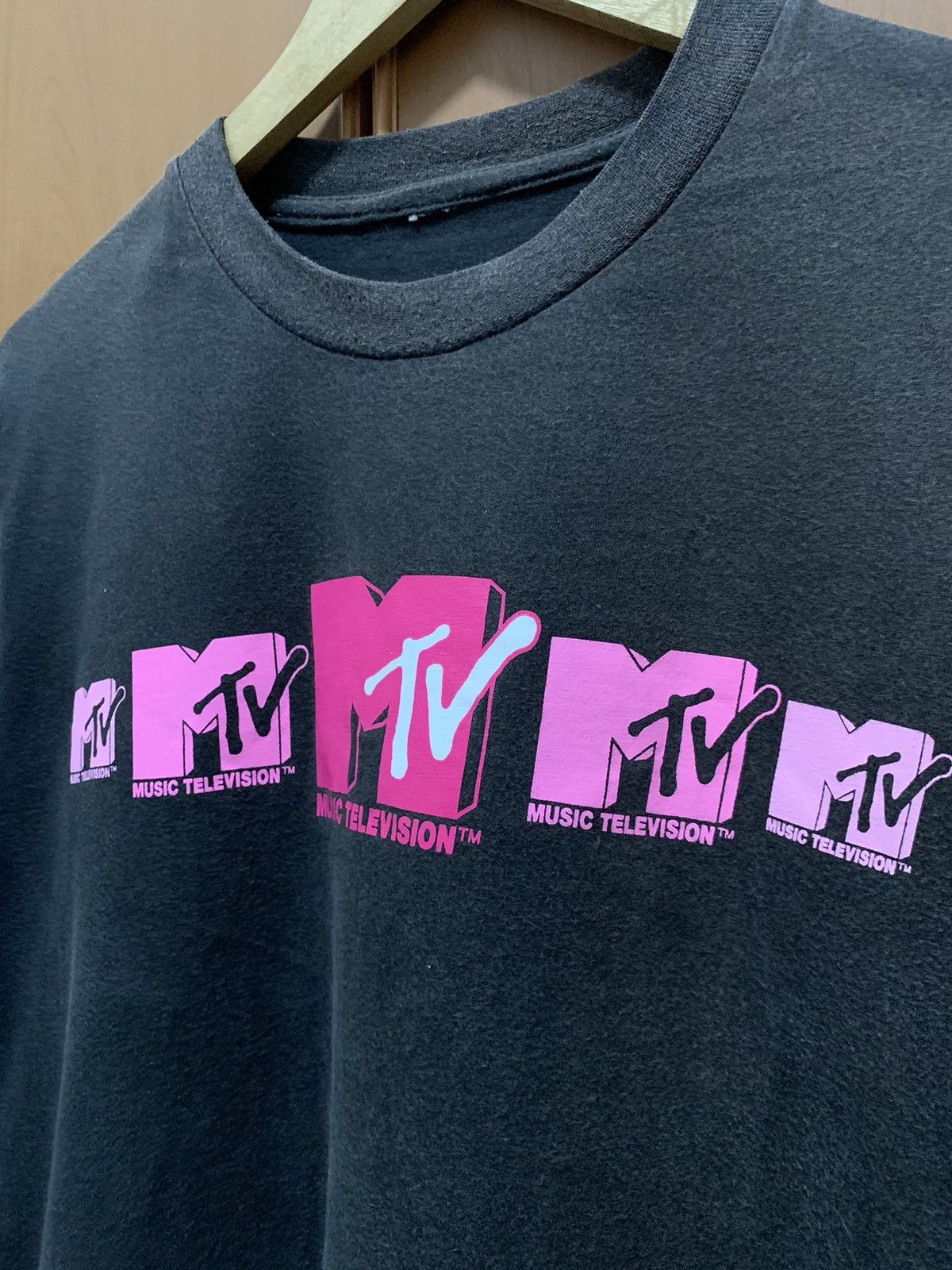 Mtv Y2K MTV Budweiser Sun Faded Size US L / EU 52-54 / 3 - 7 Thumbnail