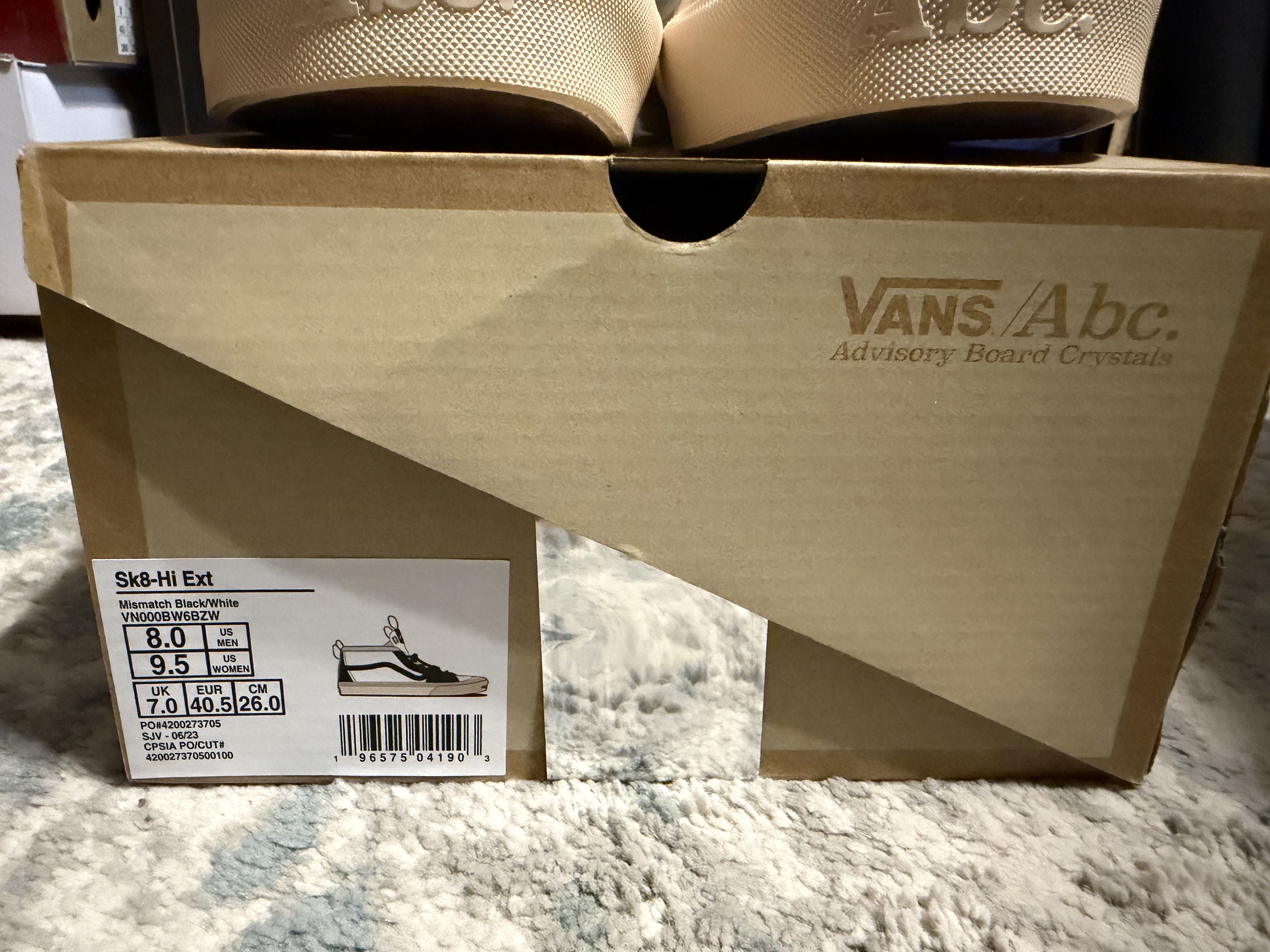 Vans Advisory Board Crystals x Vans Sk8-EXT High Black White Size US 8 / EU 41 - 7 Thumbnail