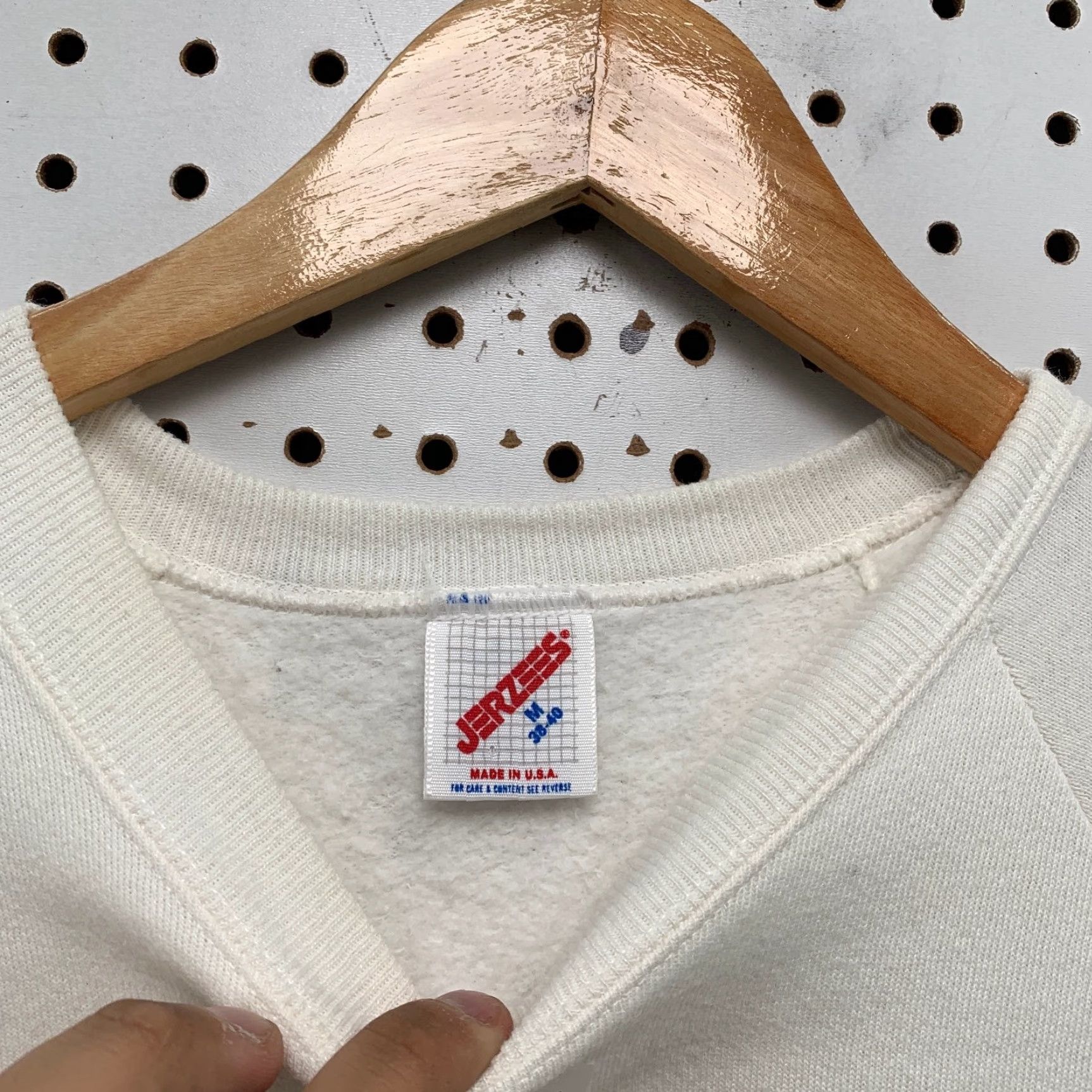 Jerzees VINTAGE Jerzees Park Ridge Sweatshirt Men M White 90s Graphic Pullover Crew Neck Mindful My Home Town USA Made Size US M / EU 48-50 / 2 - 4 Thumbnail