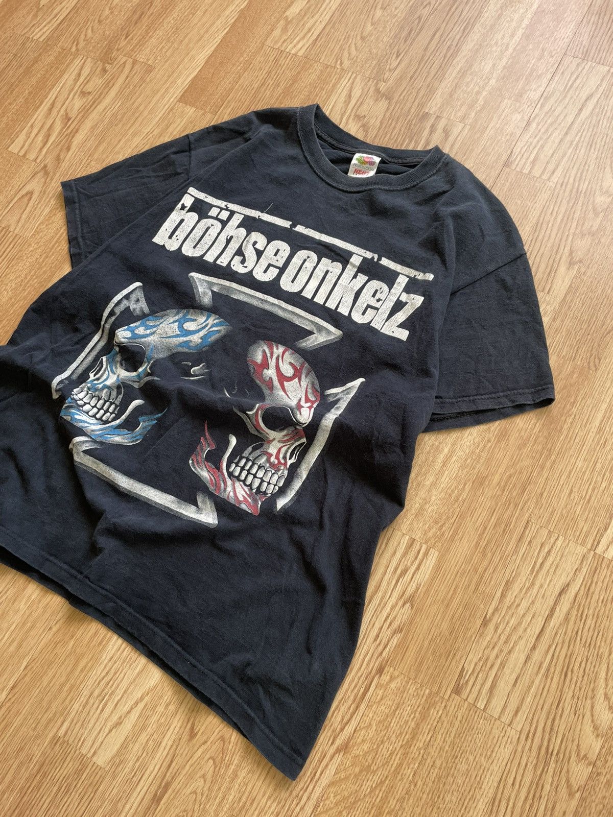 Band Tees × Vintage Vintage Bohse Onkelz Skull Metal Band Tee Shirt 90s Size US L / EU 52-54 / 3 - 3 Thumbnail