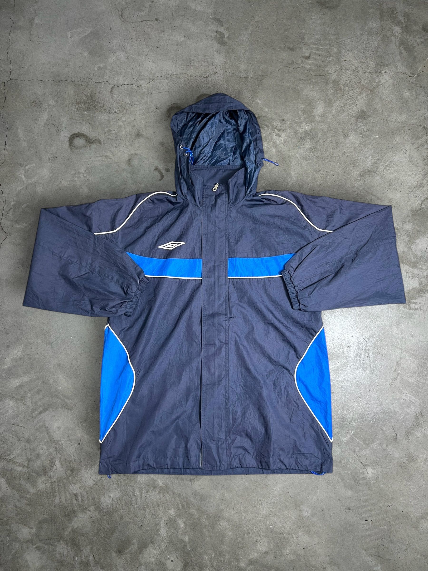 Umbro Vintage UMBRO Windbreaker Jacket (S) JKA196 Size US S / EU 44-46 / 1 - 1 Thumbnail