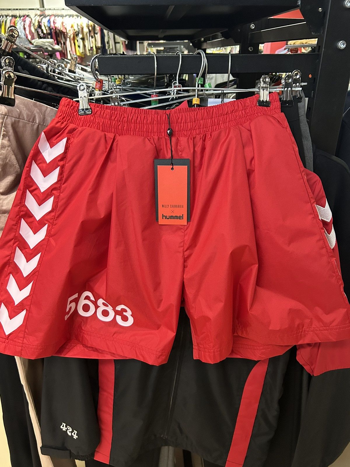 Hummel × Willy Chavarria Hummel x Willy Chavarria Oversize shorts Red 2019 blokecore Size US 28 / EU 44 - 1 Thumbnail