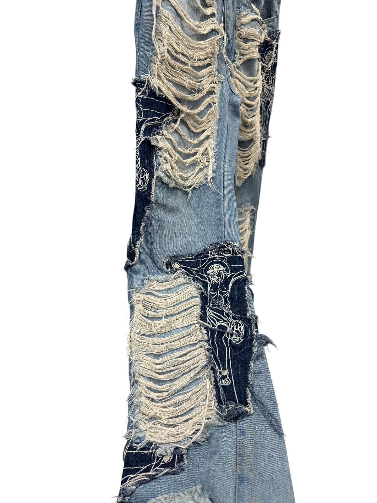 Who Decides War Who Decides War Embroidered Blue Jeans Size US 30 / EU 46 - 2 Thumbnail