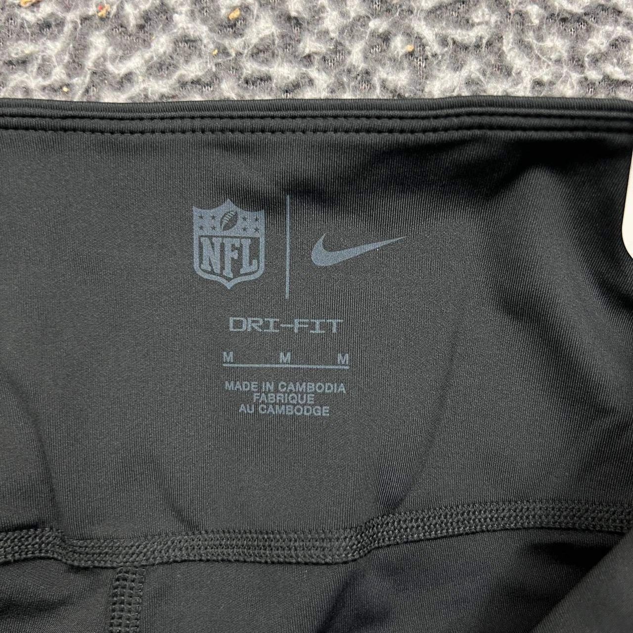 Nike Nike Dri-Fit Leggings Women M Kansas City Chiefs 28x24 Size 28" / US 6 / IT 42 - 2 Thumbnail