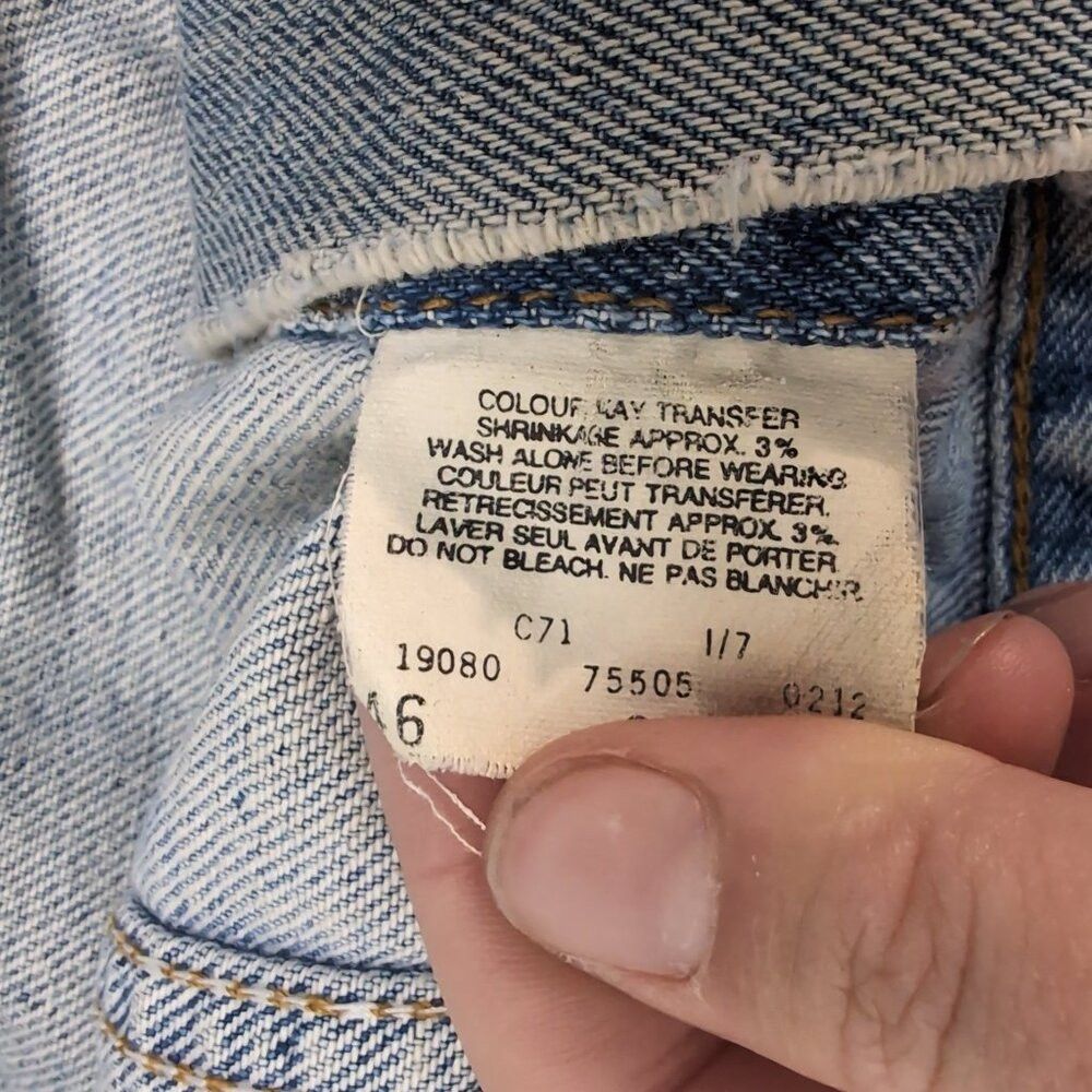 Levi's Levi’s 70505 Denim Trucker Jacket Light Wash Made in USA Or Size US S / EU 44-46 / 1 - 7 Thumbnail