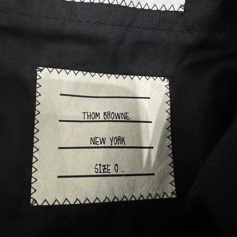 Thom Browne Thom Browne Casual pants shorts Size US 38 / EU 54 - 4 Thumbnail