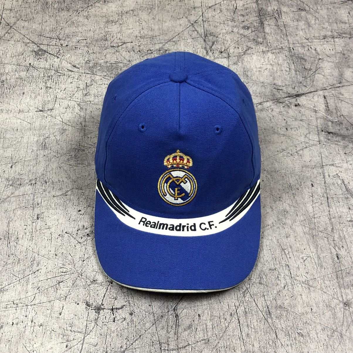 Adidas × Vintage Vintage 2004 Y2K Adidas x FC Real Madrid Soccer Football Cap Size ONE SIZE - 4 Thumbnail