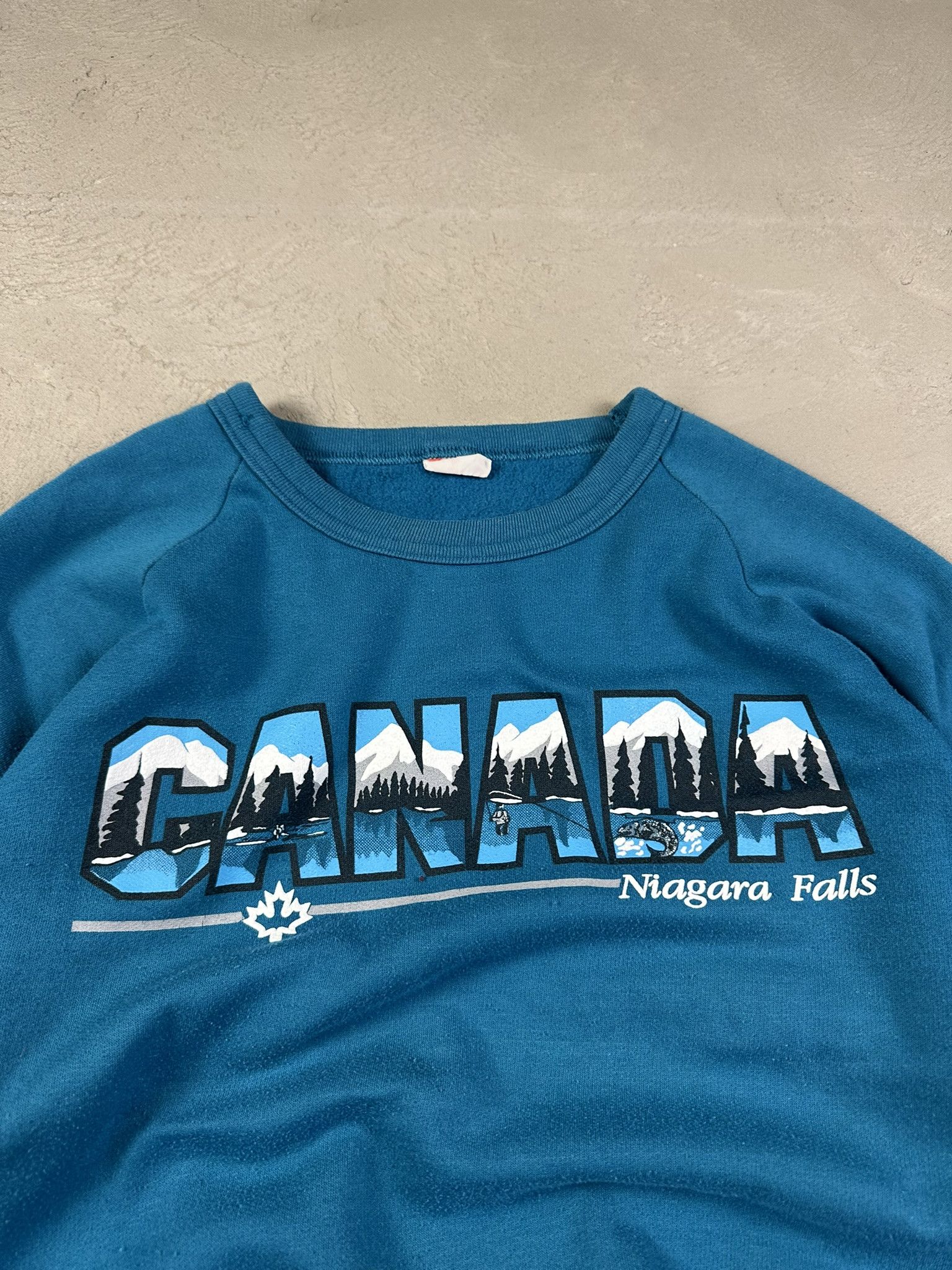 Vintage 80s Vintage Canada Boxy Spellout Graphic Crewneck Size US L / EU 52-54 / 3 - 4 Thumbnail